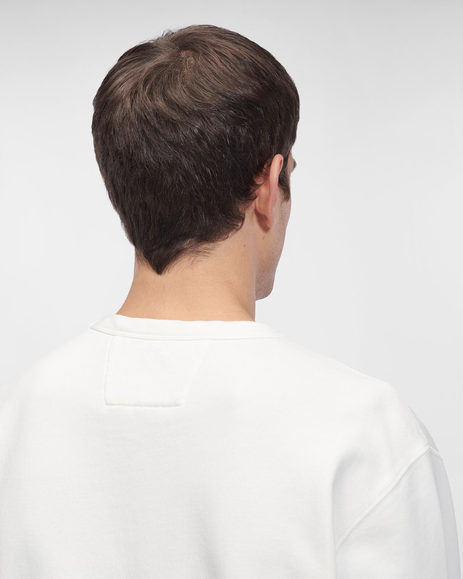 C.P. Company o1y1224 Crewneck Sweatshirt in Ivory Size US XS / EU 42 / 0 - 6 Thumbnail