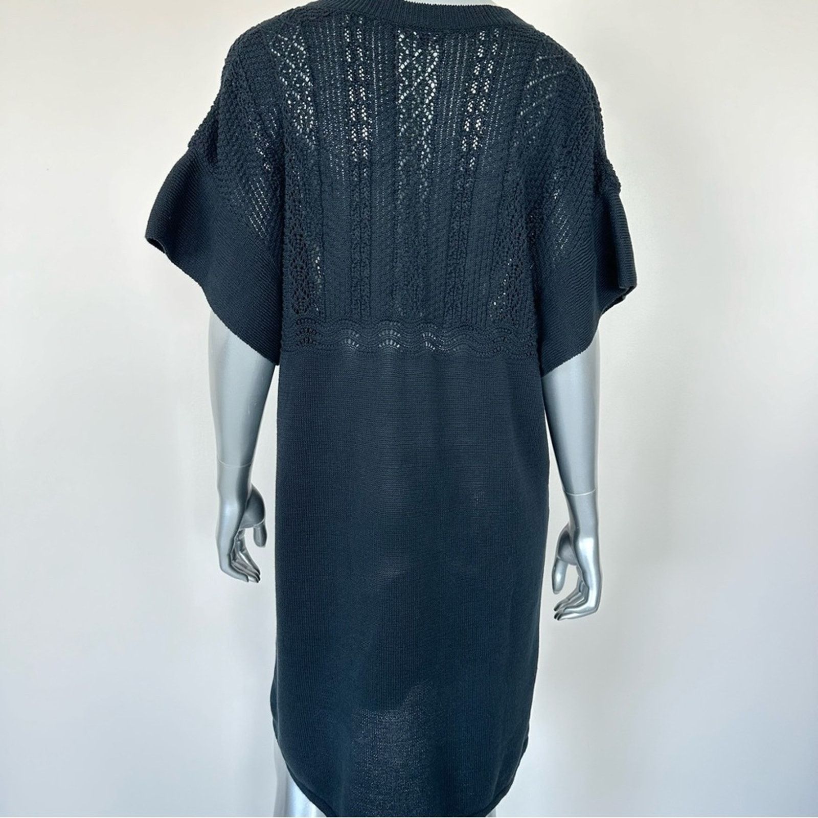 Chanel CHANEL sweater dress size 44FR or XXL Authentic Retail 2800$ Size XXL / US 16-18 / IT 52-54 - 2 Thumbnail