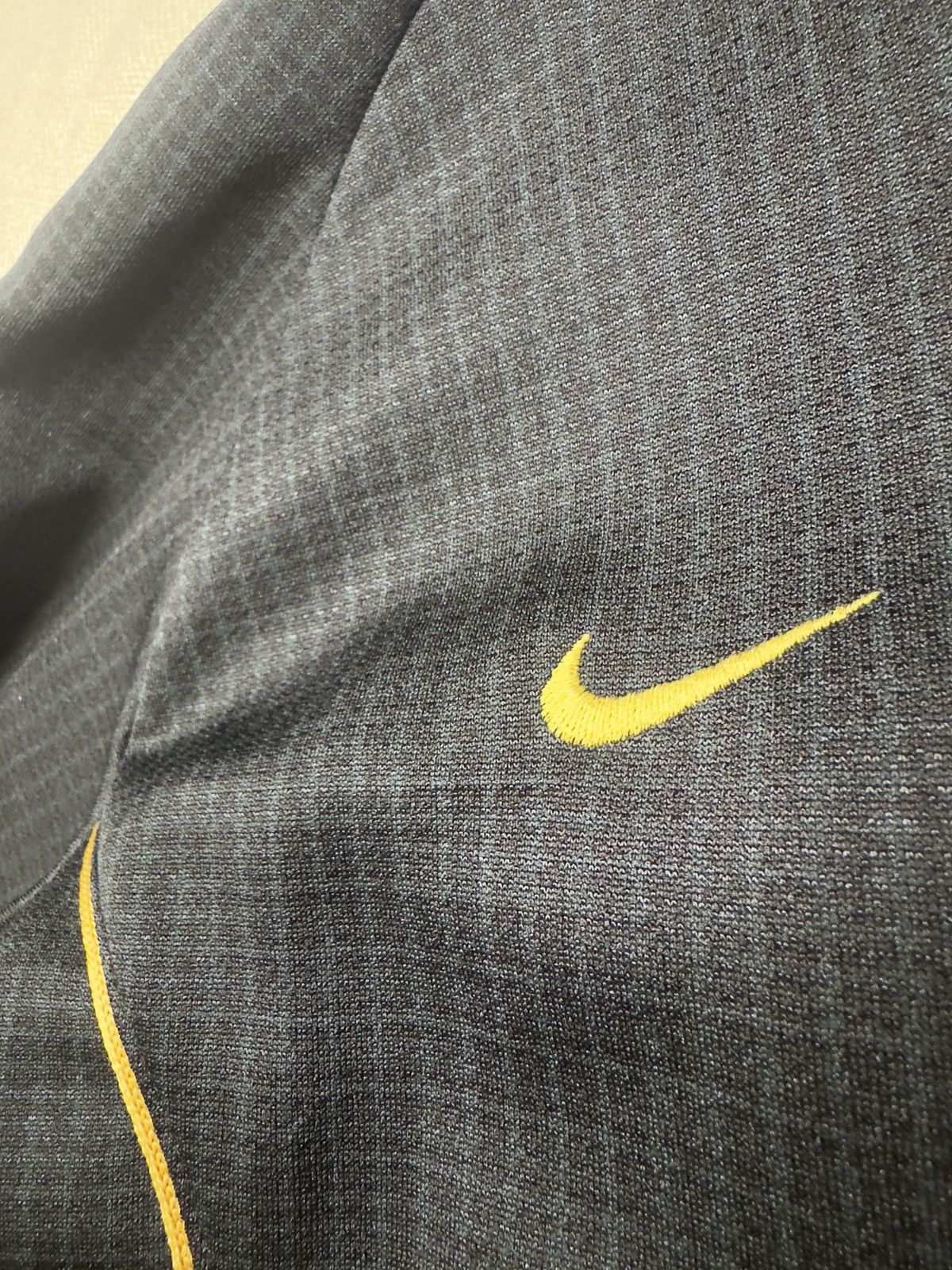 Nike Vintage Nike Track Jacket (Gold Swoosh) Size US S / EU 44-46 / 1 - 4 Thumbnail
