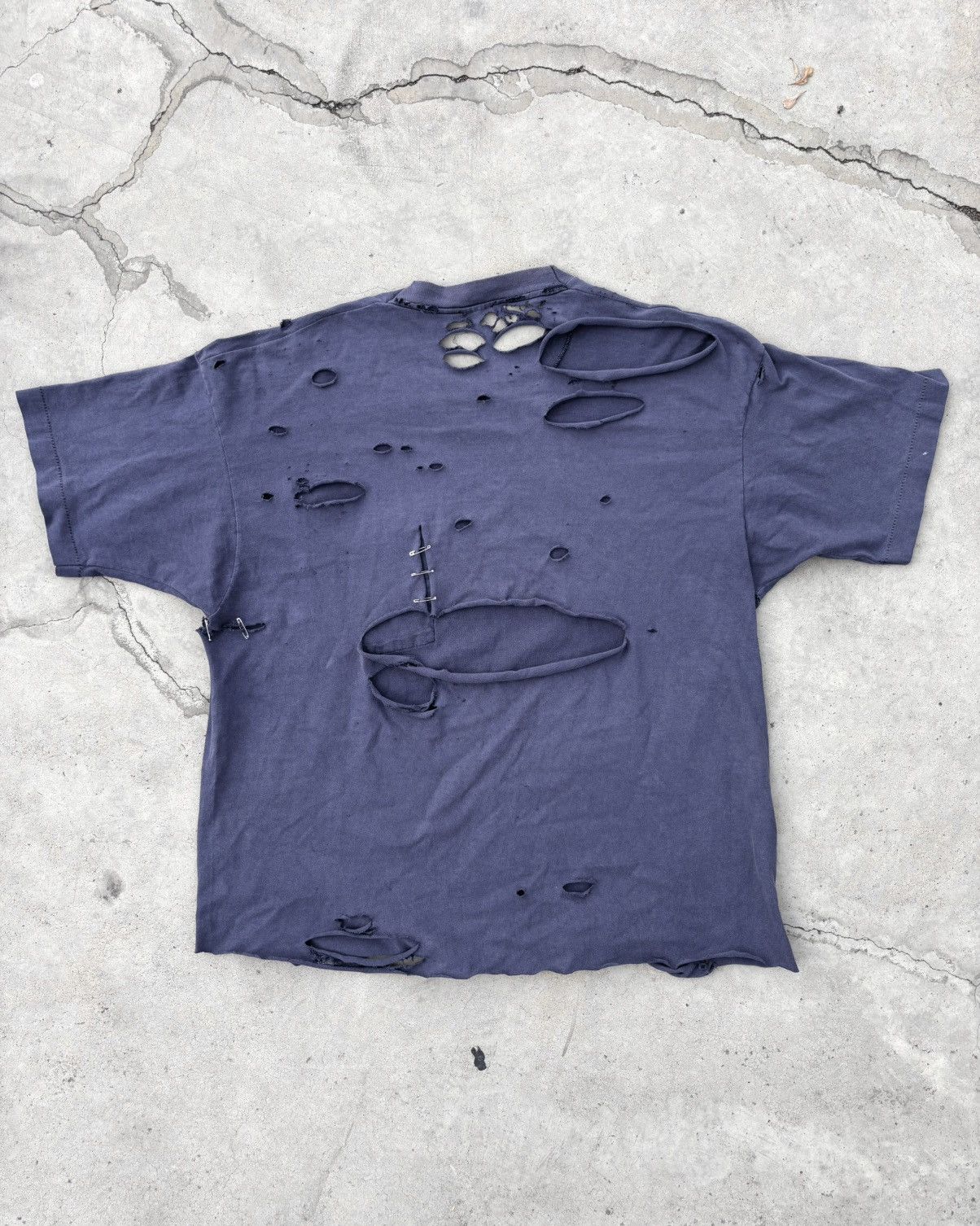 Vintage Thrashed Distressed Faded 90s T Shirt Navy ERD Grunge Size US XL / EU 56 / 4 - 2 Thumbnail