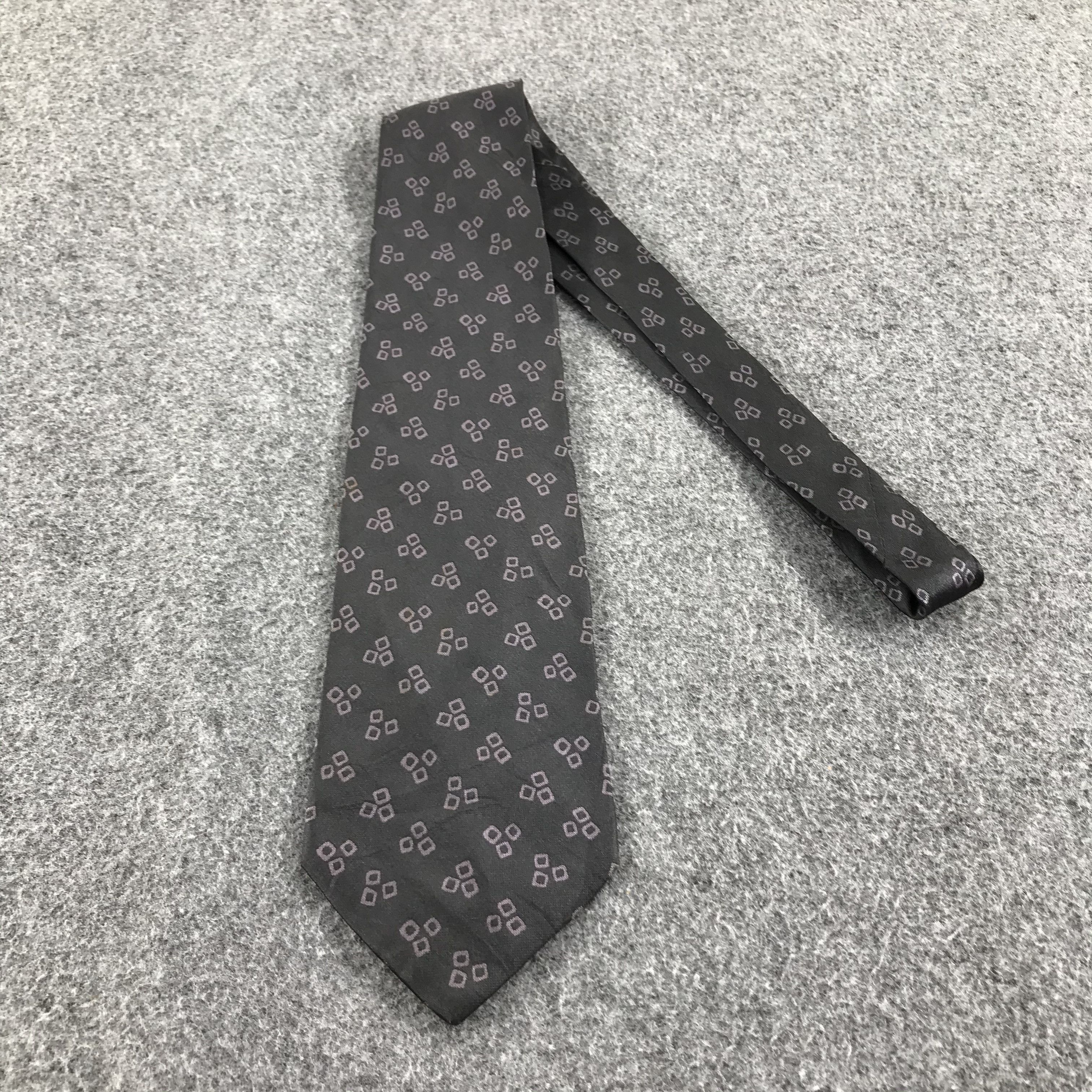 Armani Collezioni × Vintage Vintage Armani Collezioni Silk Neck Ties T21 Size ONE SIZE - 1 Thumbnail