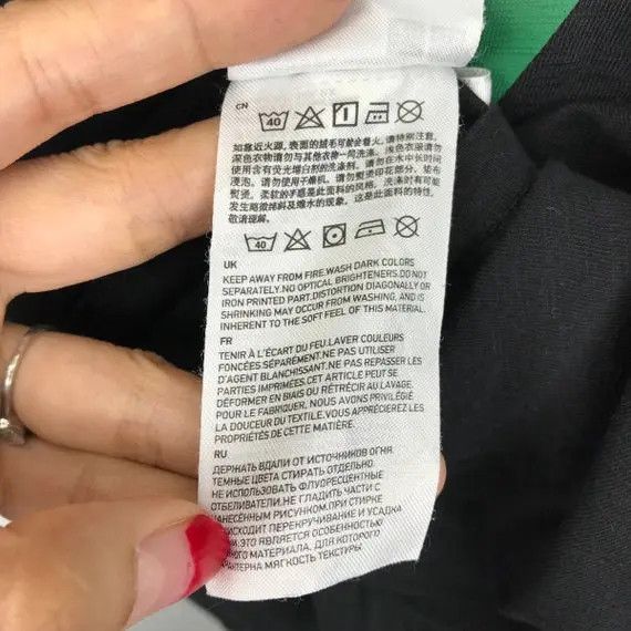 Undercover × Uniqlo Vtg UNDERCOVER x UNIQLO MICKEY Mouse Anarchy Tee Shirt Size S / US 4 / IT 40 - 7 Thumbnail