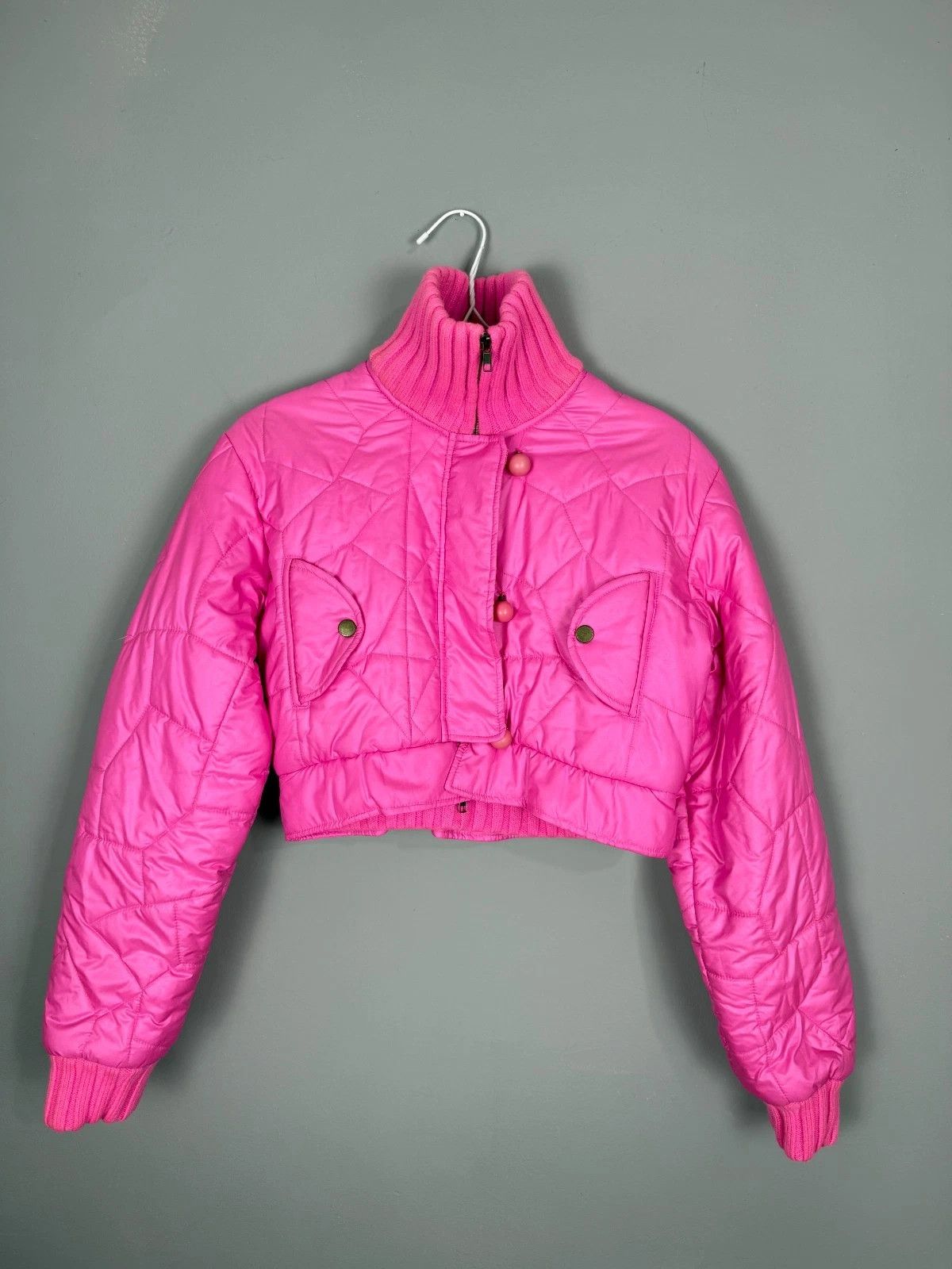 Antonio Berardi Antonio Berardi 2die4 Cropped Puffer Jacket Quilted Barbie Size M / US 6-8 / IT 42-44 - 2 Thumbnail
