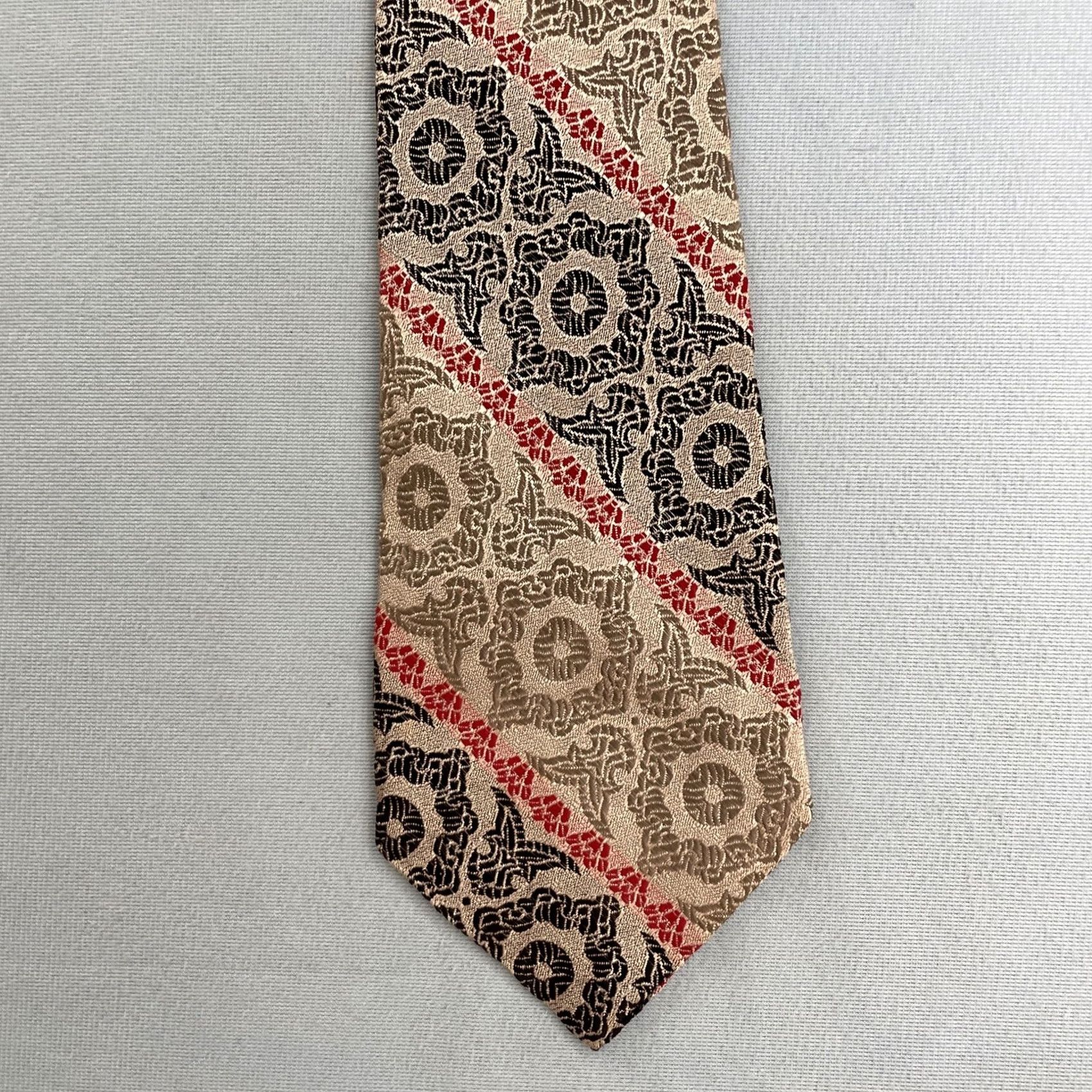 MCM vtg 70s Tie Woven Optical MCM Deco Silver Black Red Repp Stripe Jacquard 3.5x56 Capsule Necktie Mens Vintage Gift Size ONE SIZE - 4 Thumbnail