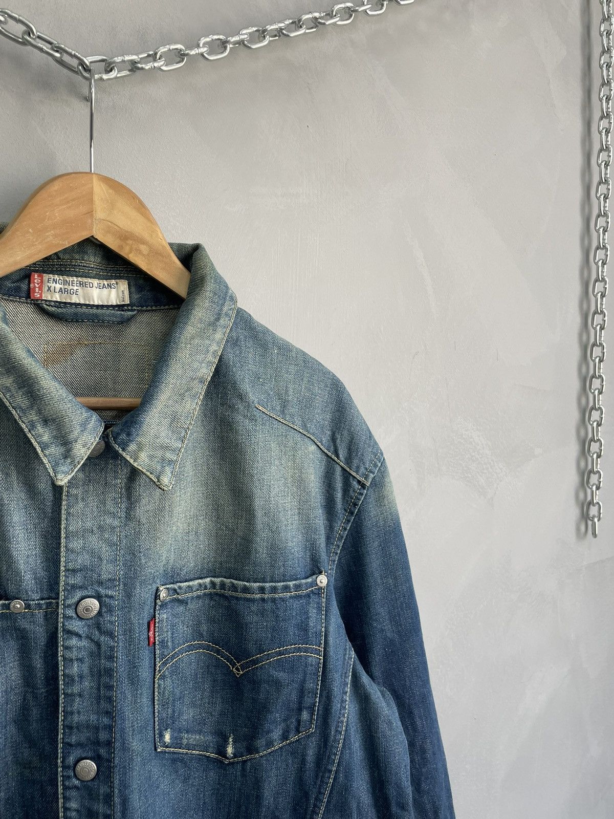 Levi's Vintage 90s Levis engineered retro faded denim jacket Size US XL / EU 56 / 4 - 4 Thumbnail