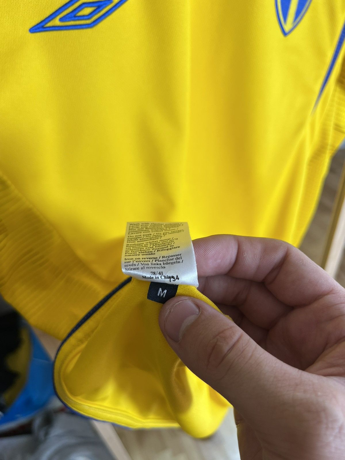 Umbro 🇸🇪Sweden National Team Umbro 2005-06 Jersey – Yellow M Y2K Size US M / EU 48-50 / 2 - 9 Thumbnail
