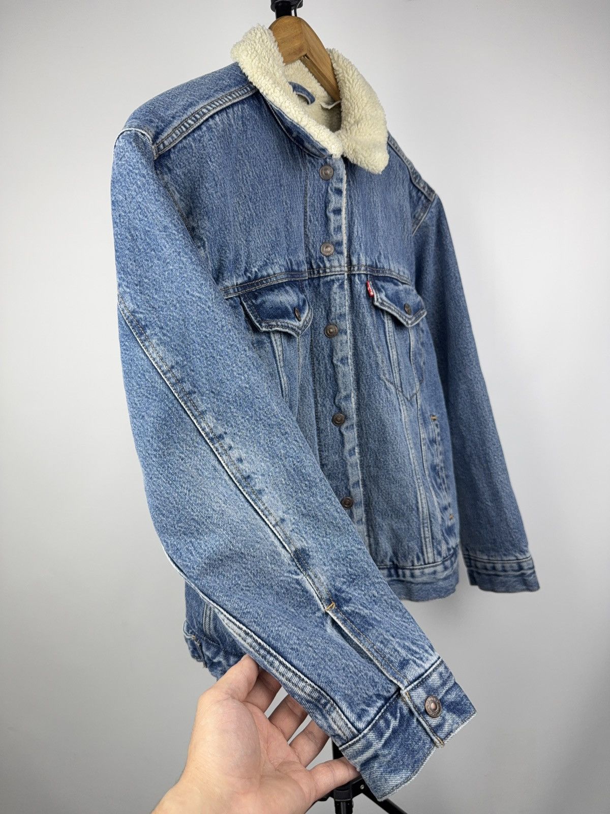 Levi's Retro 00s Levi’s Premium Sherpa Trucker Denim Jacket L Size L / US 10 / IT 46 - 6 Thumbnail