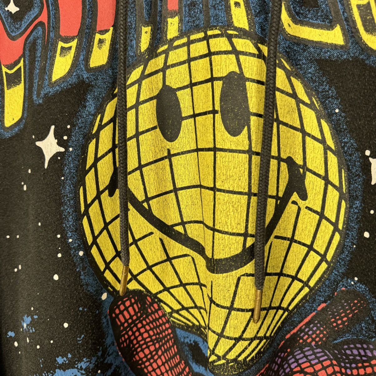 Band Tees Rare‼️ Chinatown Market X Smiley Hoodie Size US M / EU 48-50 / 2 - 7 Thumbnail
