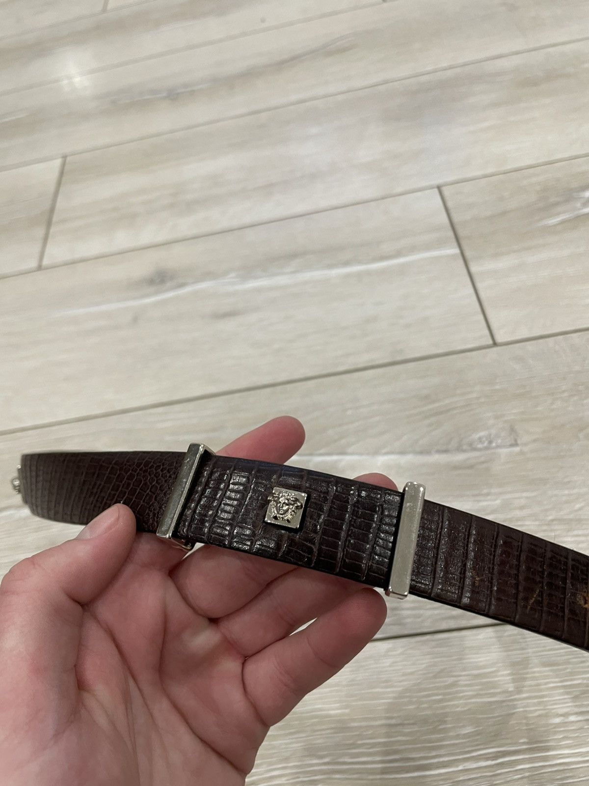 Versace GIANNI VERSACE Leather Silver MEDUSA Small Women's Belt-30 Size ONE SIZE - 2 Thumbnail