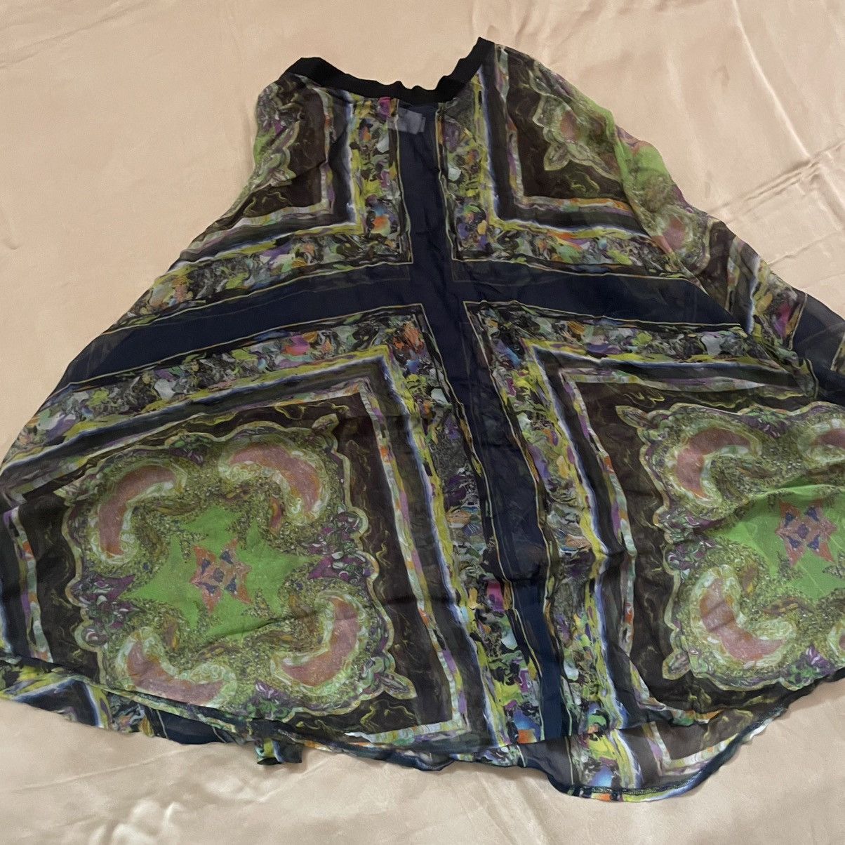 Dries Van Noten Dries Van Noten Sheer Silk Printed Top Size 27" / US 4 / IT 40 - 2 Thumbnail