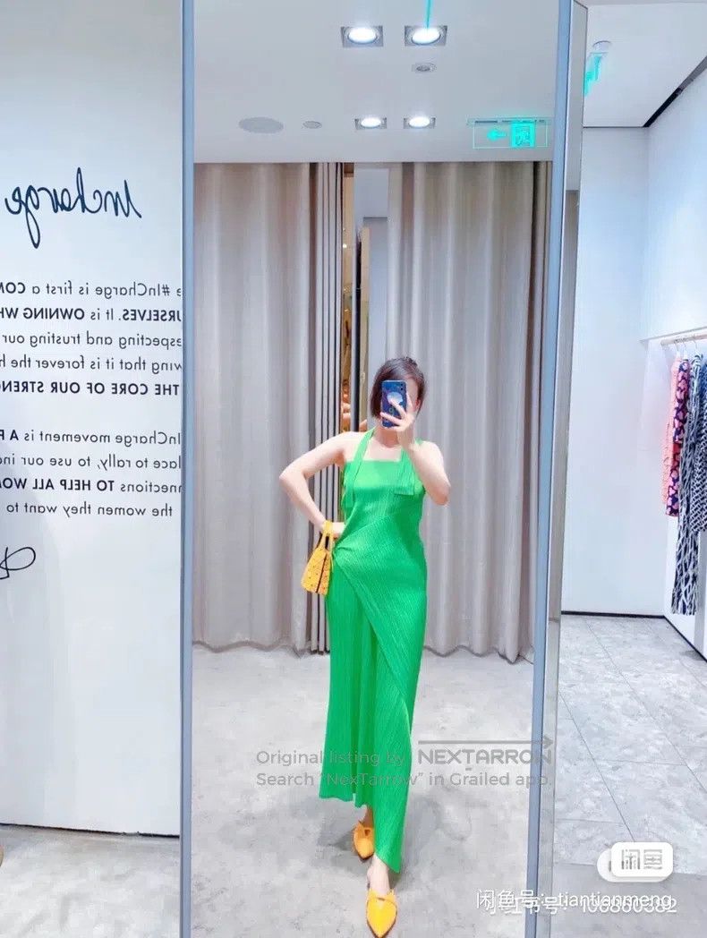 Issey Miyake Issey Miyake Green Dress Size S / US 4 / IT 40 - 1 Thumbnail