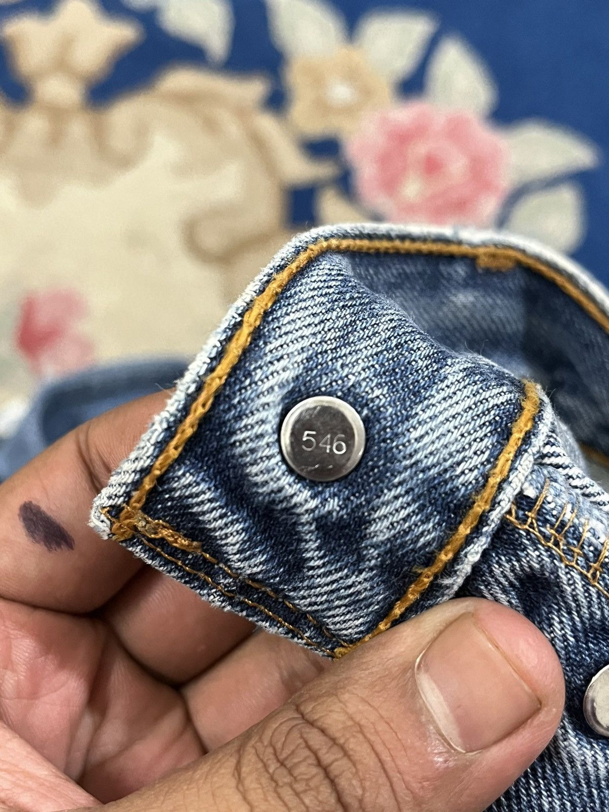 Levi's Vintage 90’s Levi’s 501 Distressed Denim Size US 33 - 10 Thumbnail