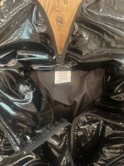 Vetements Vetements AW17 black "Miss Webcam " Puffer Size US M / EU 48-50 / 2 - 9 Thumbnail