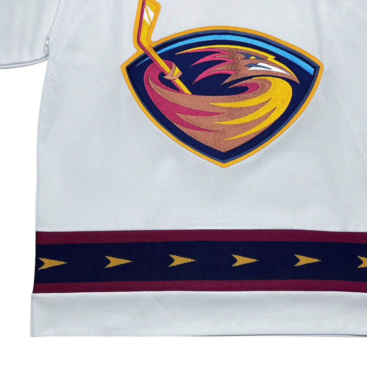 Ccm Vintage NHL Atlanta Thrashers CCM Men’s Hockey Jersey Sz M Size US M / EU 48-50 / 2 - 8 Thumbnail