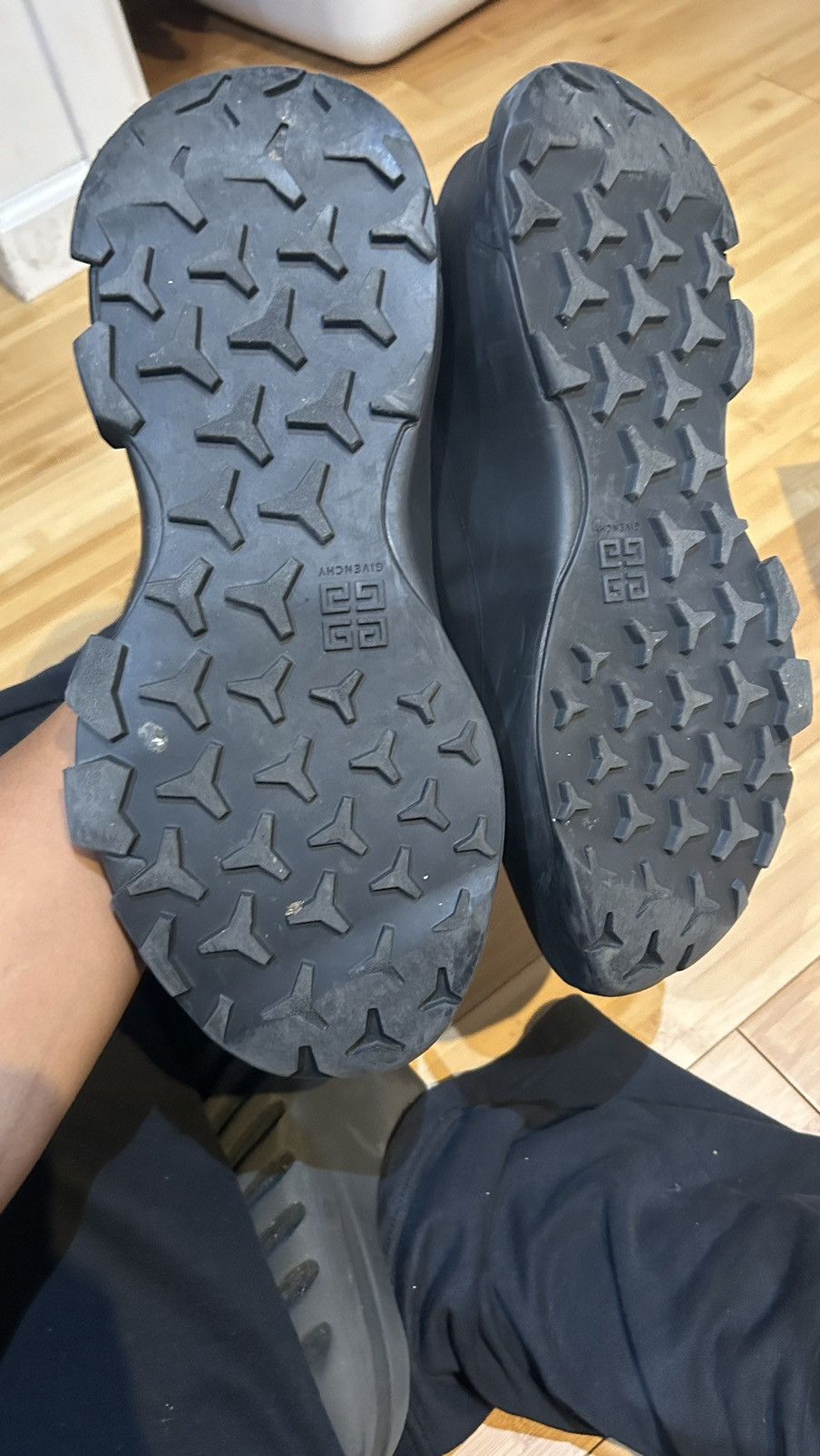 Givenchy GIVENCHY MONUMENTAL MALLOW LOWS BLACK Size US 11 / EU 44 - 6 Thumbnail