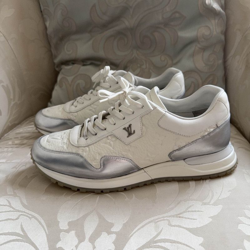 Louis Vuitton Louis Vuitton Run Away Low-Top Sneakers 0079 Size US 8.5 / EU 41-42 - 1 Thumbnail