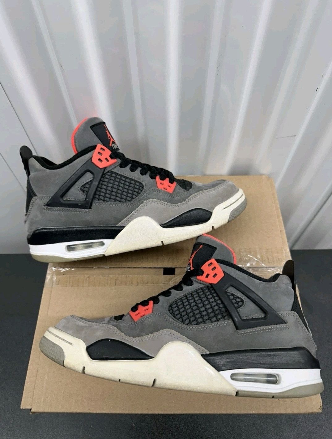 Jordan Brand Size 6.5 - Nike Air Jordan 4 Retro Infrared 408452-061 Size US 6.5 / EU 39-40 - 3 Thumbnail