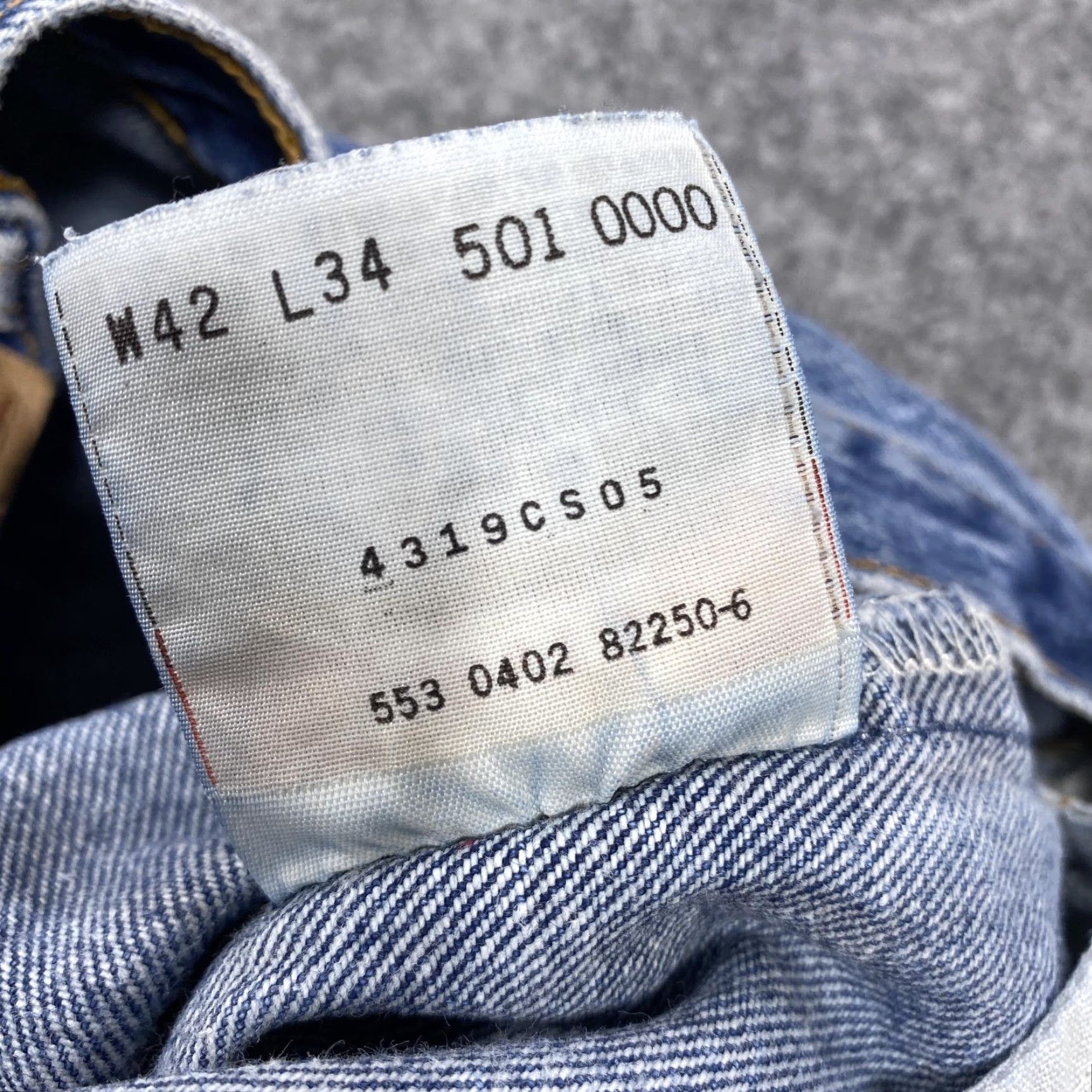 Levi's VINTAGE Levi's 501 Jeans Mens Button Fly Straight Blue 38x32 Regular 501 0000 USA Fits W38 L32 Size US 38 / EU 54 - 5 Thumbnail