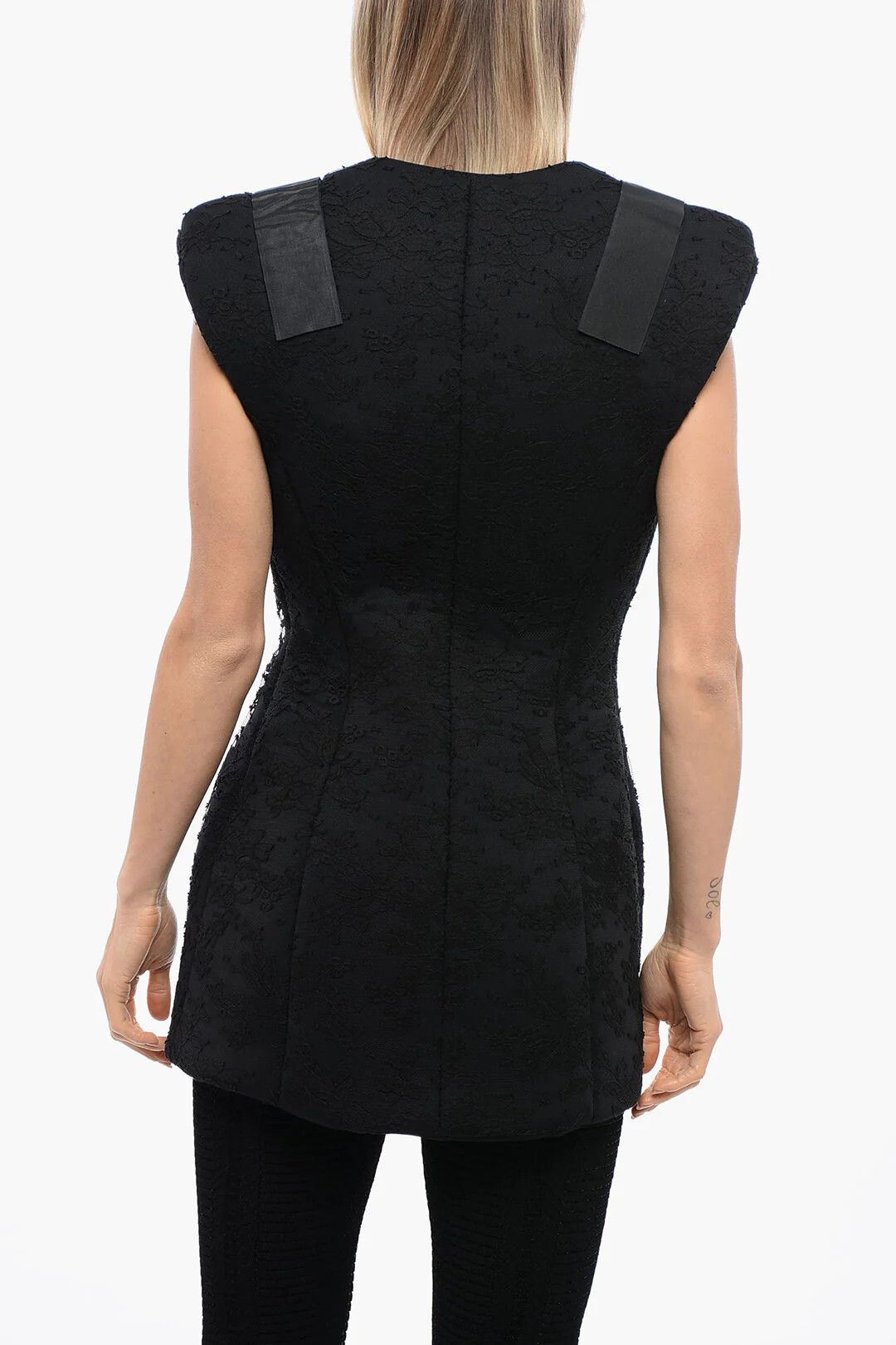Balmain og1mm0326 Lace Padded Gilet in Black Size S / US 4 / IT 40 - 2 Thumbnail