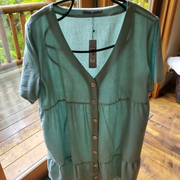 Designer Arianna by Howard's Short Sleeve Vneck Full Button Tiered Sz Size L / US 10 / IT 46 - 2 Thumbnail