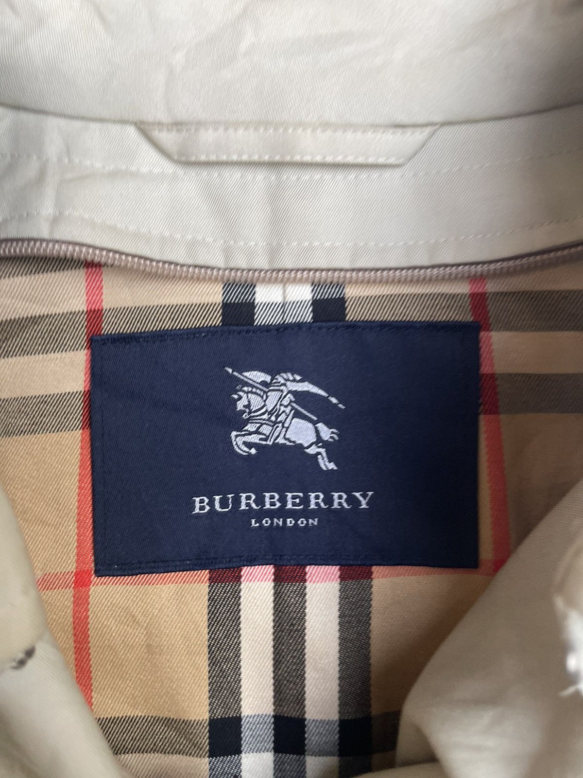 Burberry Burberry London Trench Coat – Nova Check Lining, Belted Size US M / EU 48-50 / 2 - 4 Thumbnail