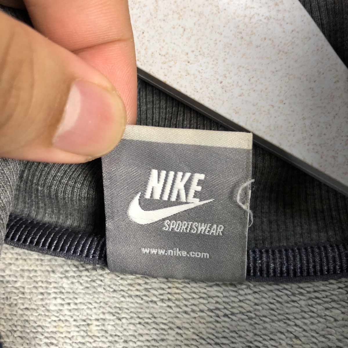 Nike Nike vintage sportwear Grey sweater Sweatshirt #A1573 Size S / US 4 / IT 40 - 12 Thumbnail