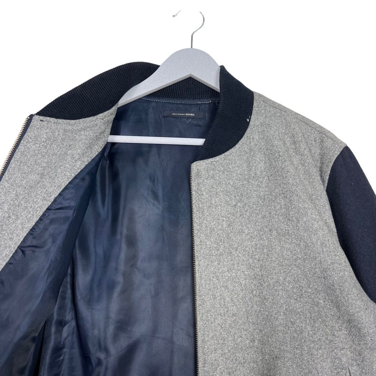 URBAN RESEARCH DOORS 🔥 URBAN RESEARCH DOOR VARSITY BOMBER JACKET Size US M / EU 48-50 / 2 - 10 Thumbnail