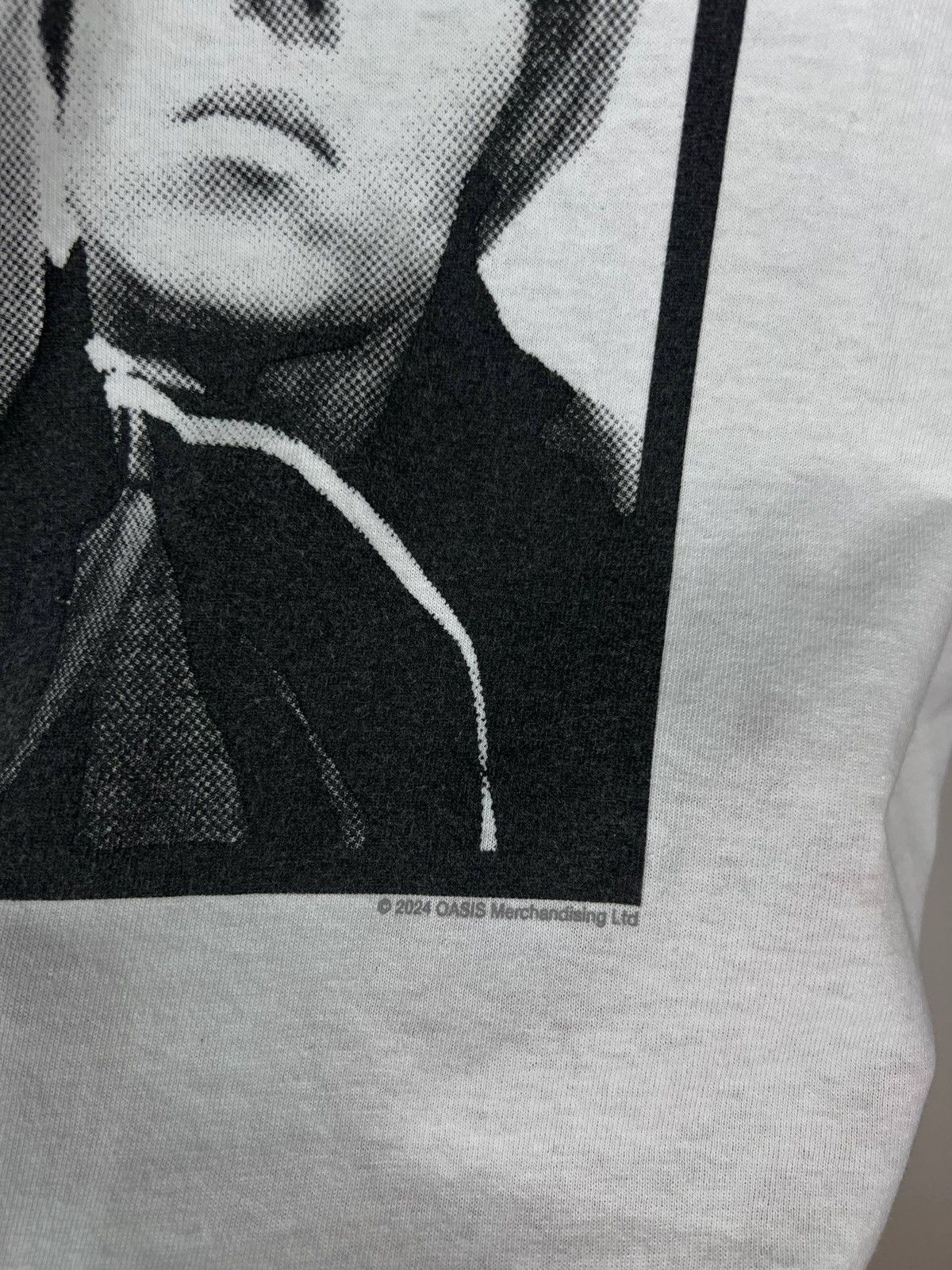 Other Oasis band t-shirts size M Size US M / EU 48-50 / 2 - 4 Thumbnail