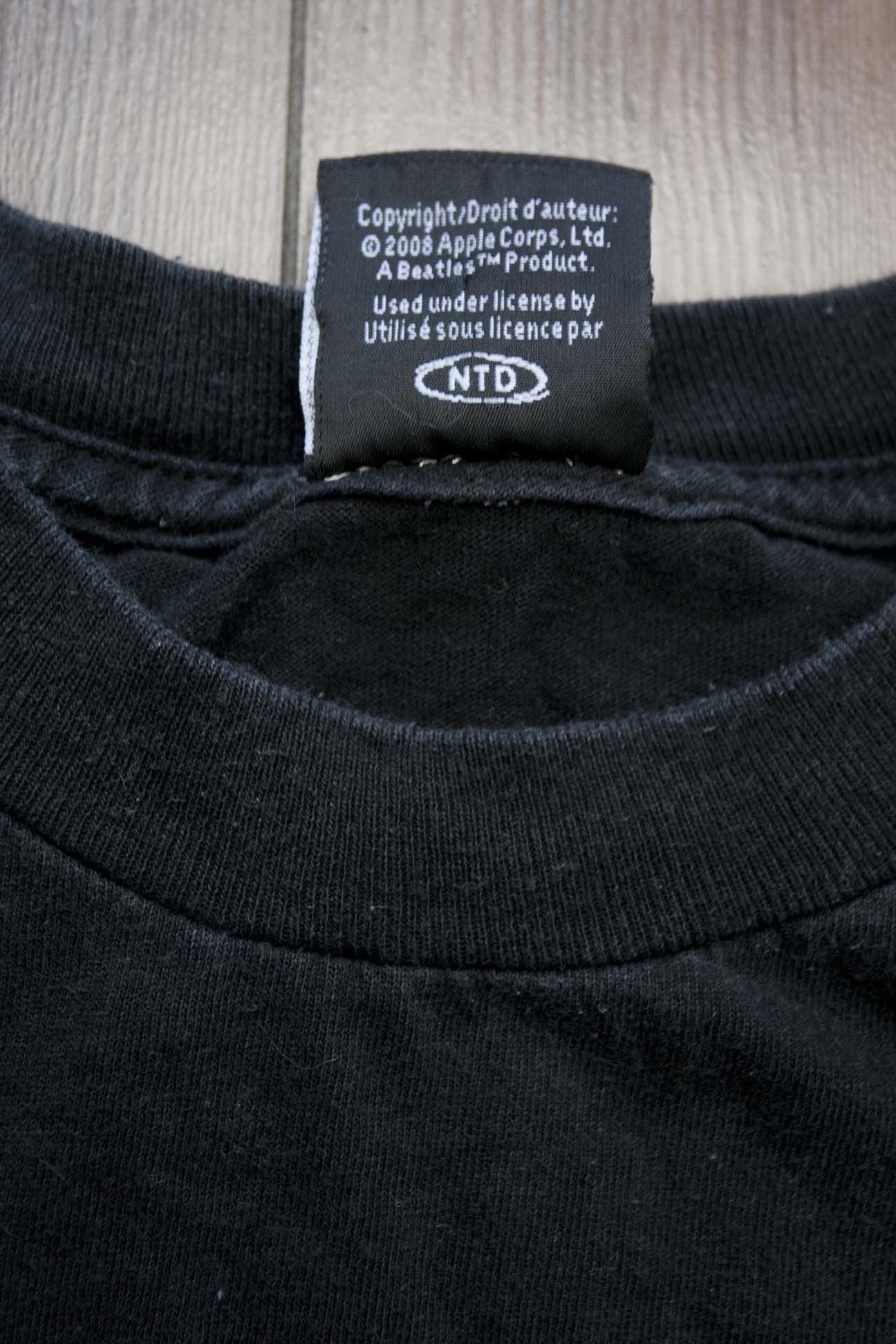 Other The Beatles T-Shirt Size M 2008 Apple Corps Black Size US M / EU 48-50 / 2 - 3 Thumbnail