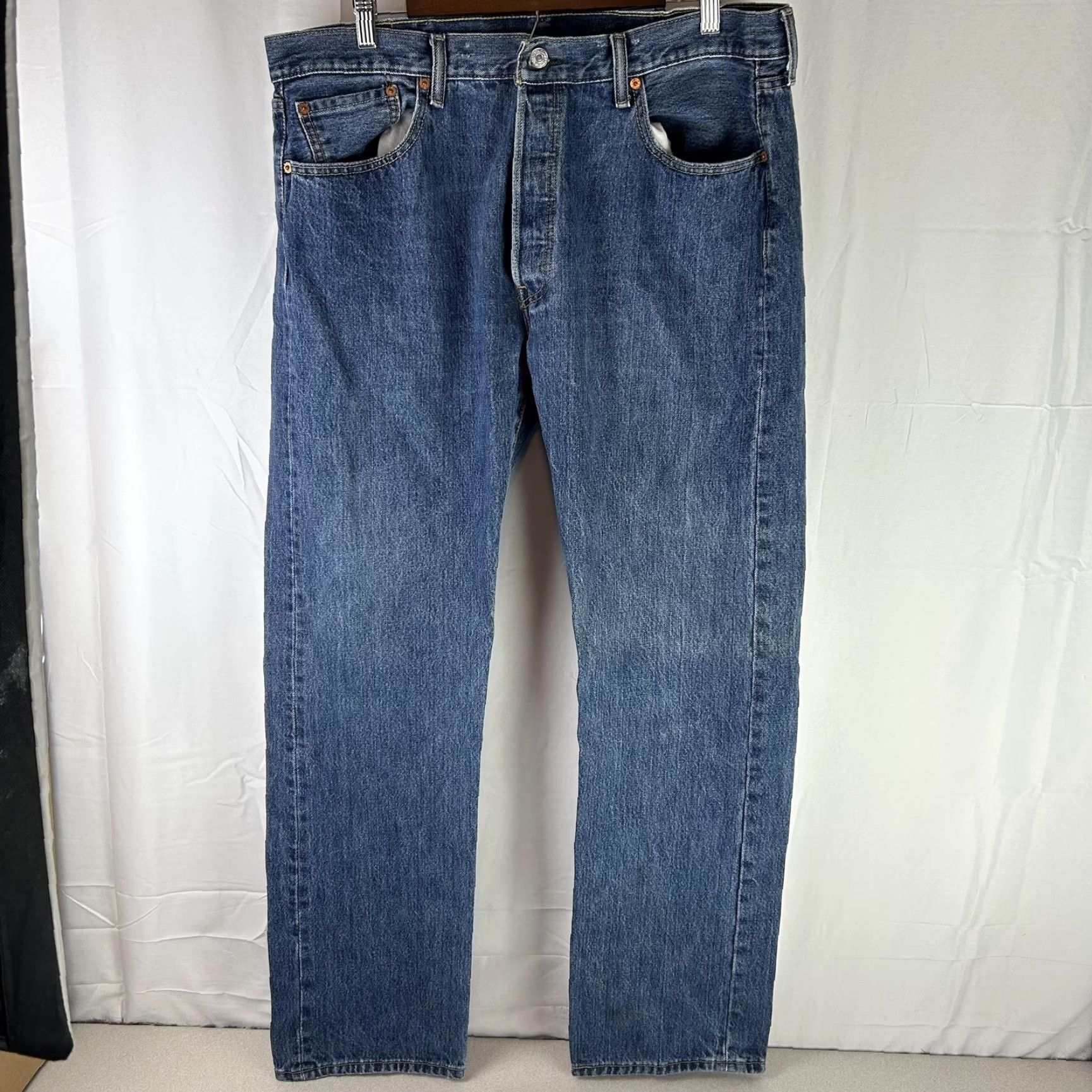 Levi's Levi's 501 Jeans Mens 38x33 Blue Button Fly Straight Leg Denim Regular Fit Vintage No Size US 38 / EU 54 - 2 Thumbnail