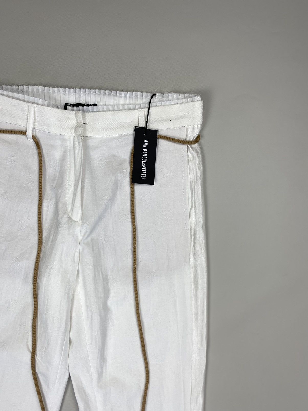 Ann Demeulemeester BNWT! Ann Demeulemeester cropped dress pants trousers Size 27" / US 4 / IT 40 - 9 Thumbnail