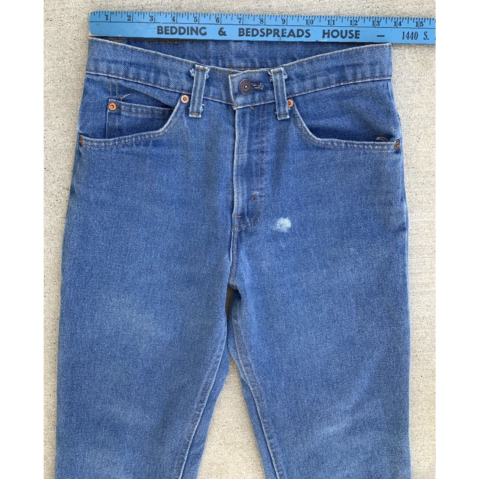 Levi's VINTAGE Levi’s Orange Tab Jeans SF 207 28 Waist 31.5 Inseam 70s 1970s Levis Rockabilly Denim Blue Jeans Mens Womens Size 28" / US 6 / IT 42 - 6 Thumbnail