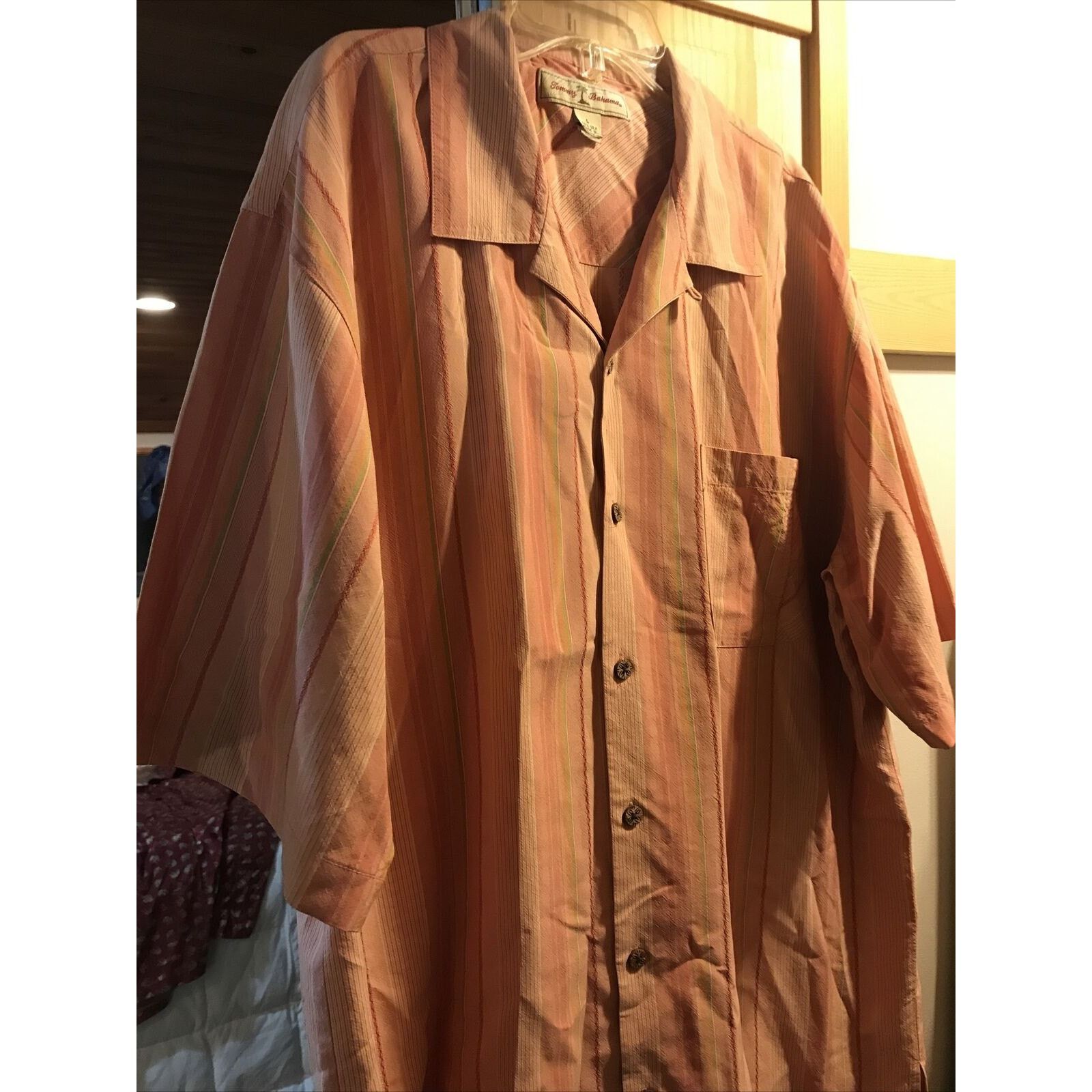 Tommy Bahama Tommy Bahama Men L Salmon Striped Silk Button Hawaiian Shirt Size US L / EU 52-54 / 3 - 5 Thumbnail