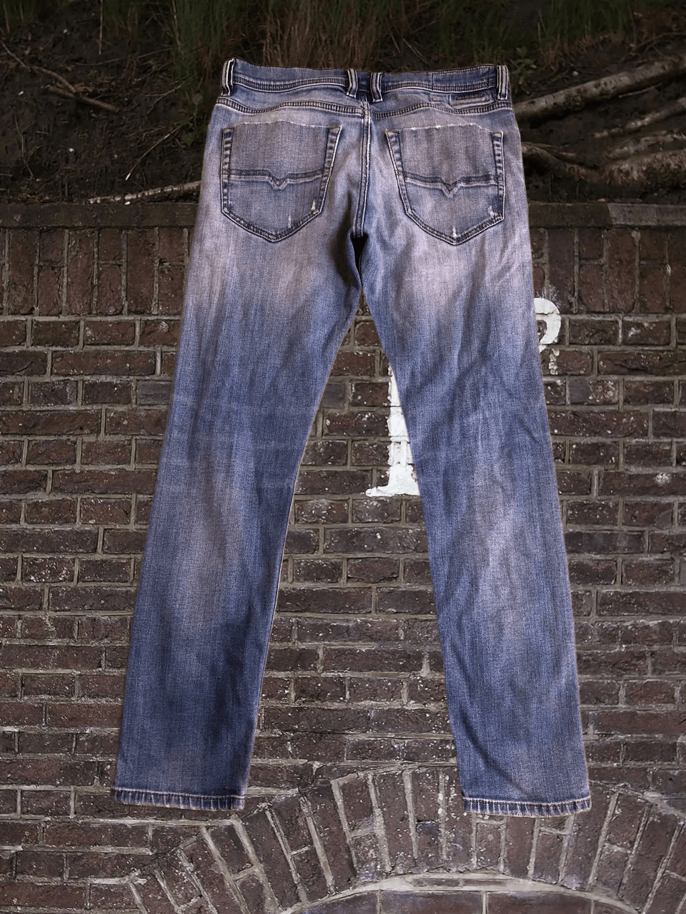 Diesel Diesel Mens Jeans Slim Carrot Fit Stretch Wash Tepphar Size US 32 / EU 48 - 1 Thumbnail