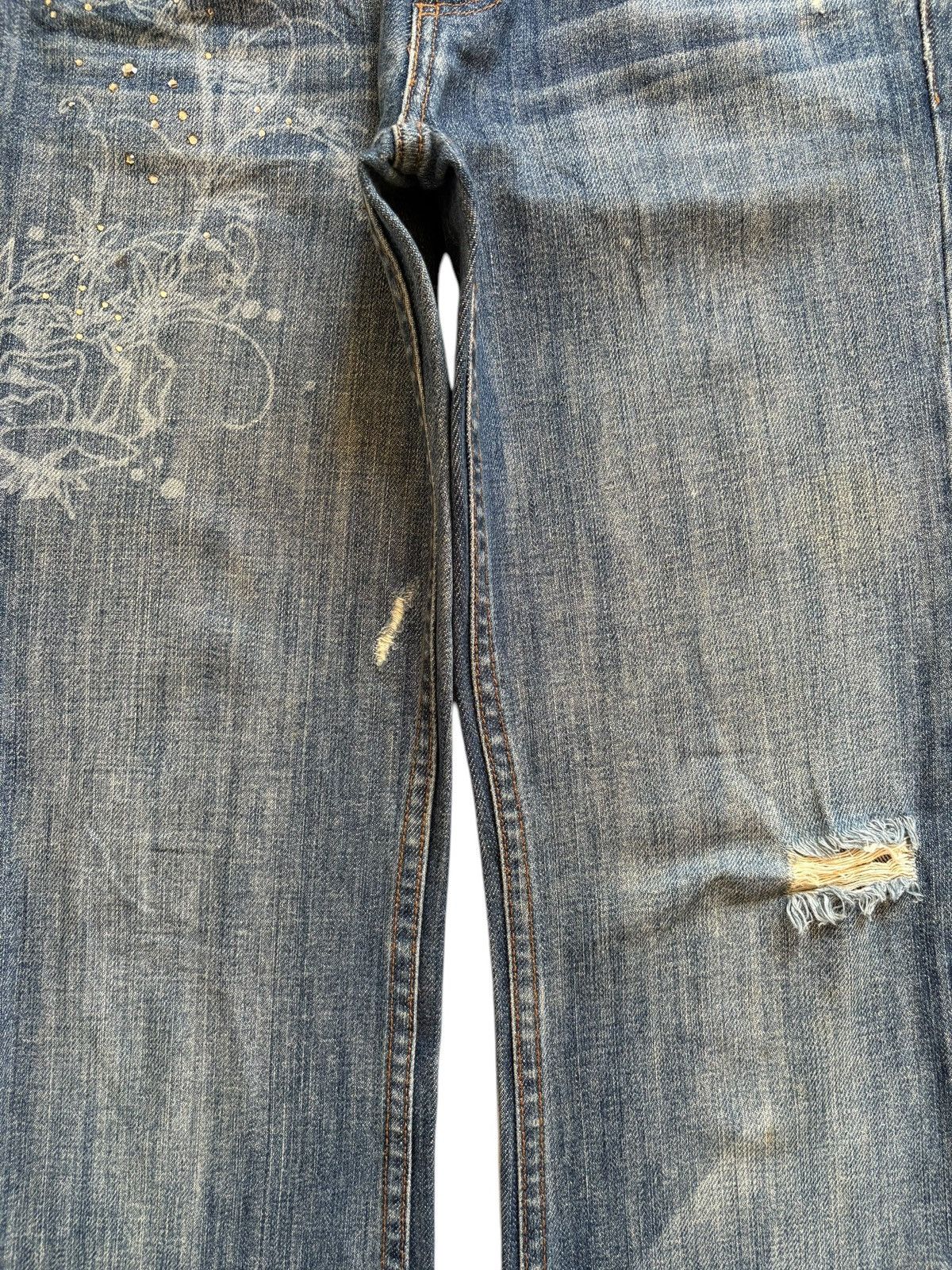 Japanese Brand Vintage Japanese Brand Mud Wash Distressed Bellbottom Jeans Size 31" - 5 Thumbnail