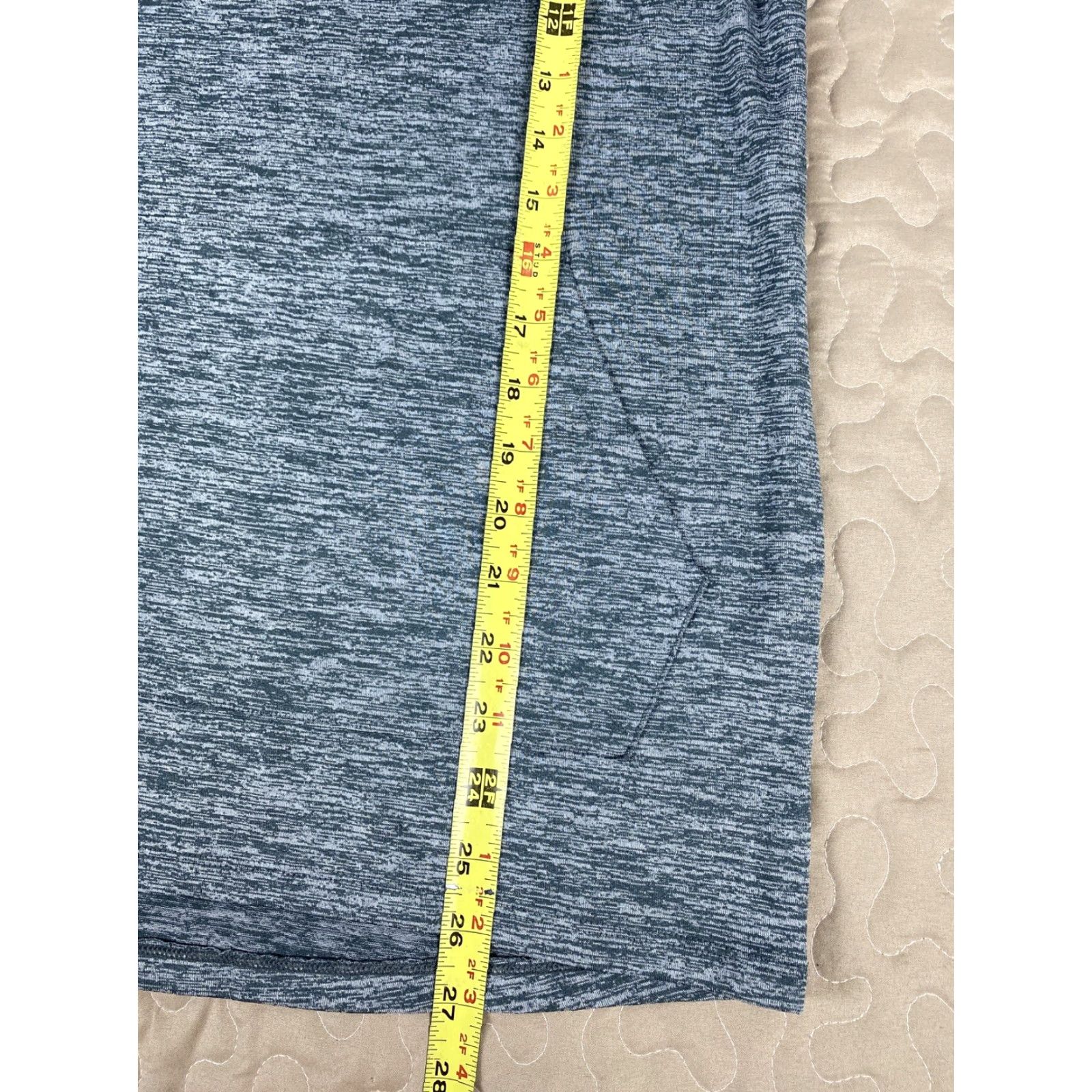 Under Armour VINTAGE Project Rock Under Armour HeatGear Light Workout Hoodie Shirt Mens Sz S Gray Size US S / EU 44-46 / 1 - 6 Thumbnail