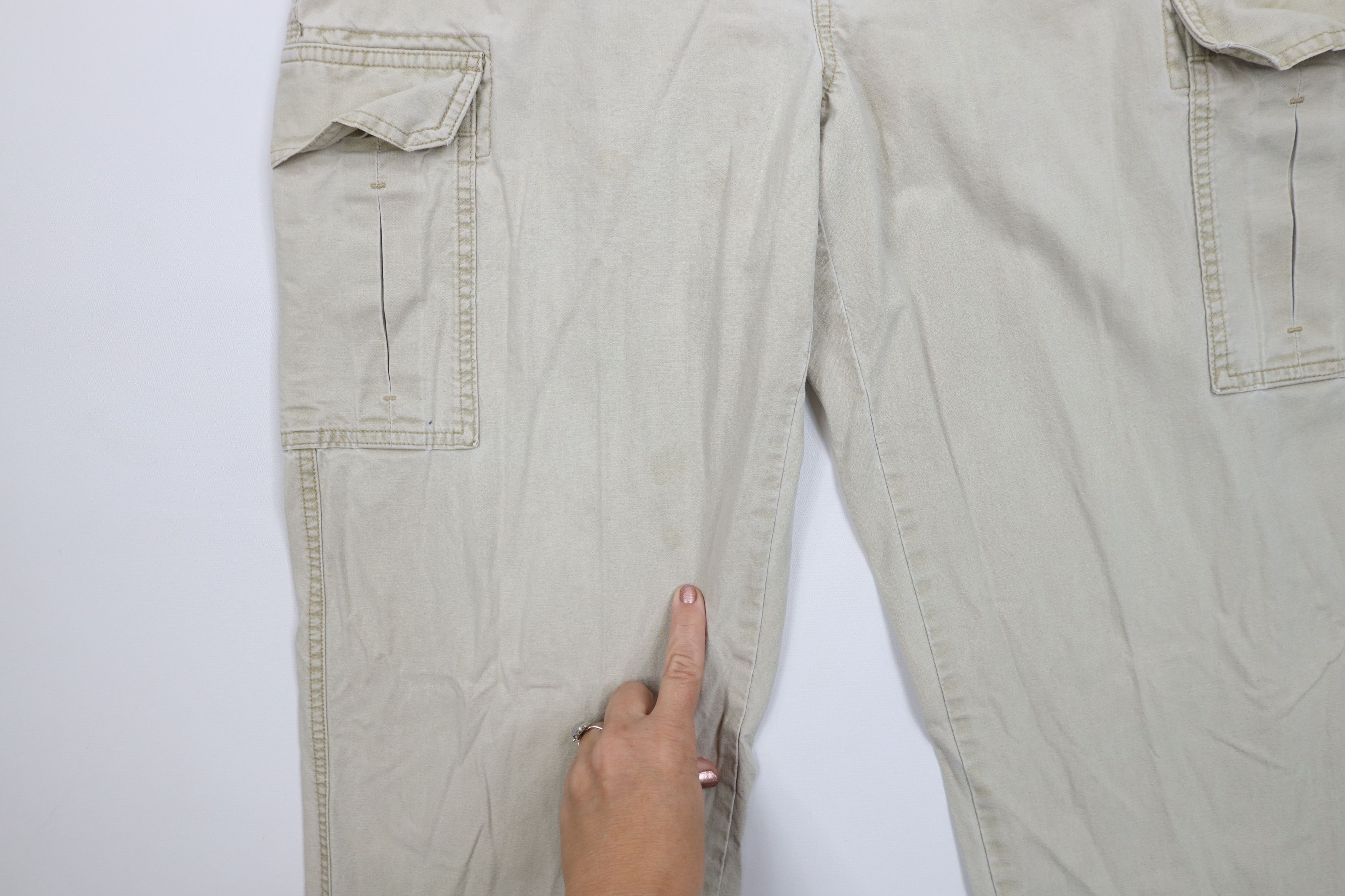 L.L. Bean Vintage 90s LL Bean Stonewash Wide Leg Cargo Pants Beige Size US 34 / EU 50 - 5 Thumbnail