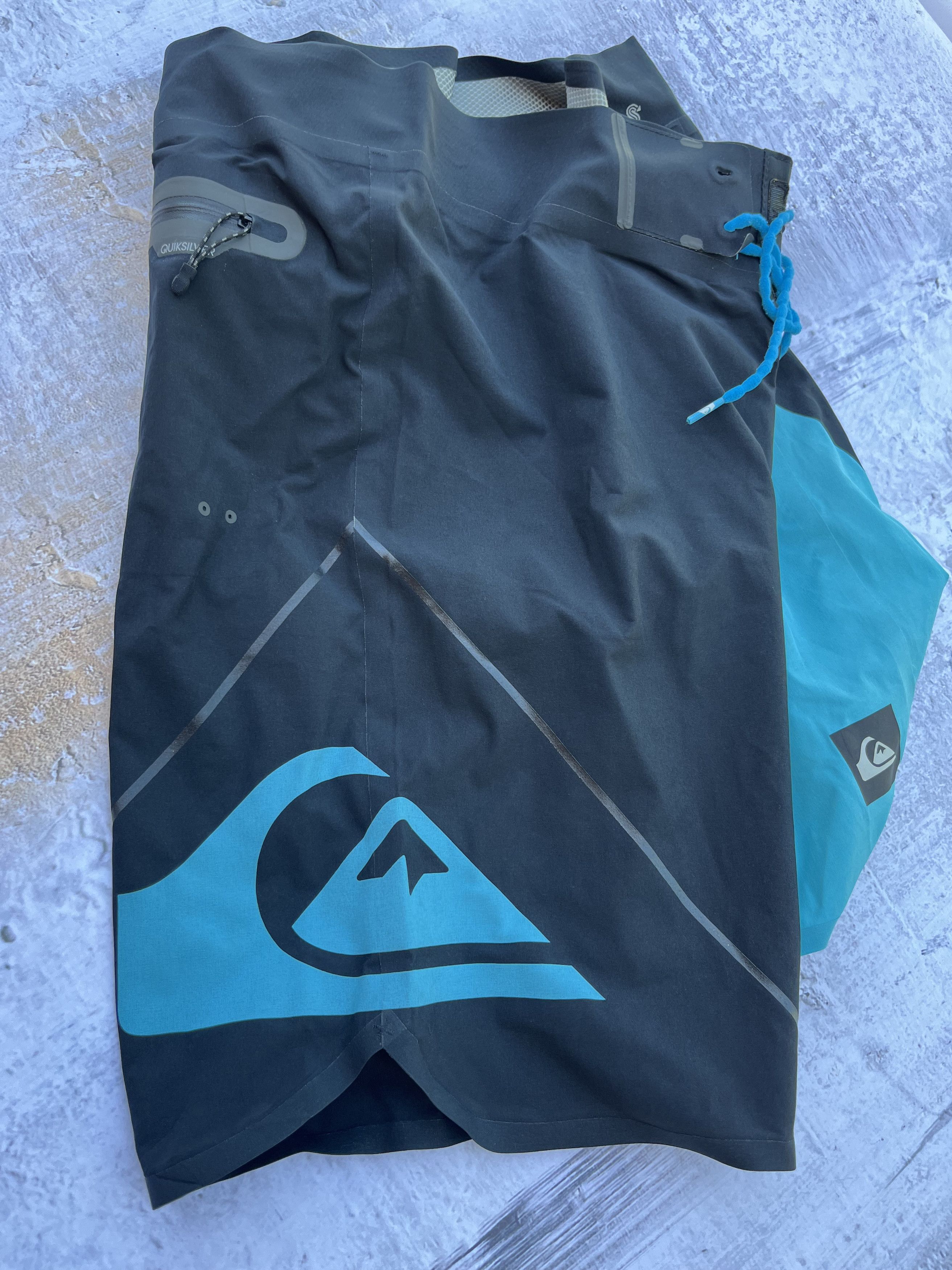 Quiksilver Vintage Swimming Shorts Quiksilver Shorts Men's Size 32 Size US 32 / EU 48 - 6 Thumbnail