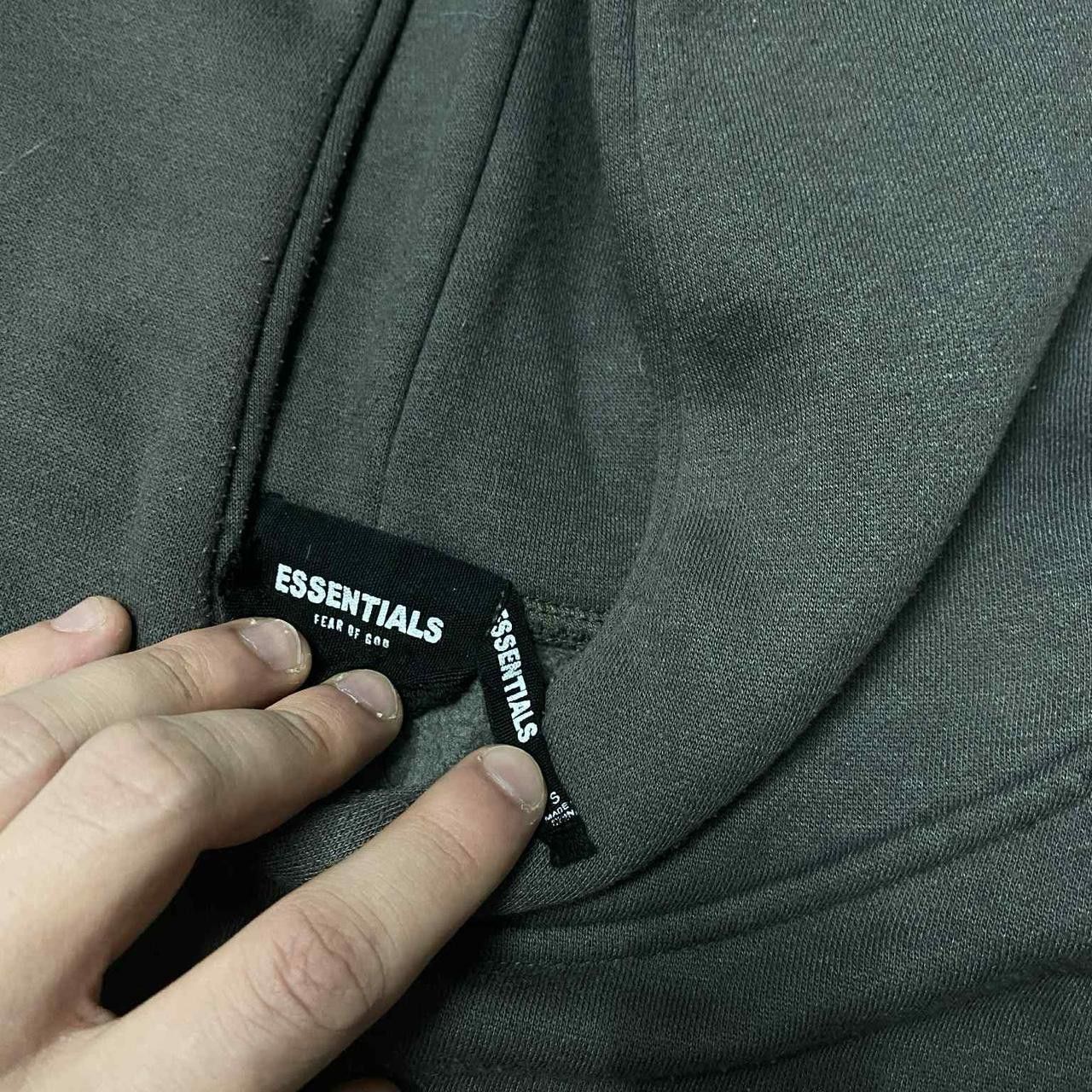 Essentials Authentic Fear of God Essentials hoodie in grey Size US S / EU 44-46 / 1 - 3 Thumbnail