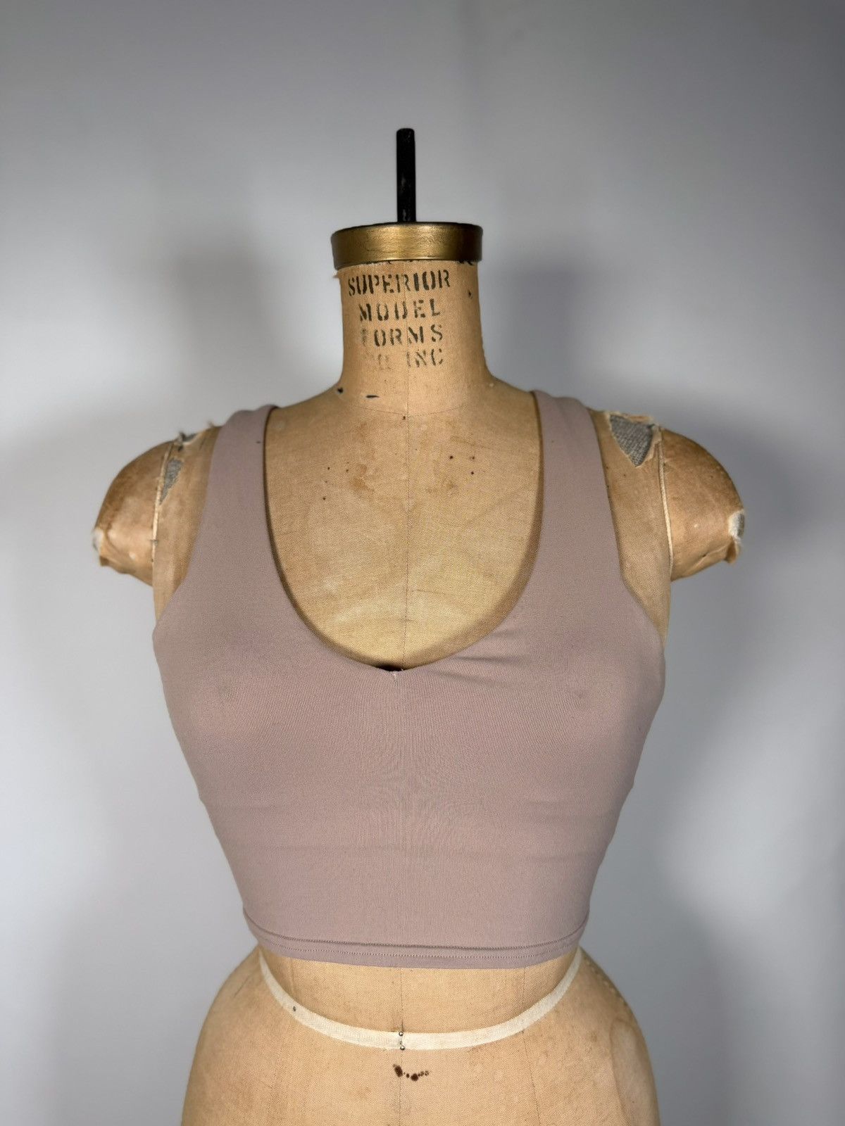 Alo Alo Airbrush Beige Pink Bra Tank Sports Bra Size XS / US 0-2 / IT 36-38 - 1 Thumbnail