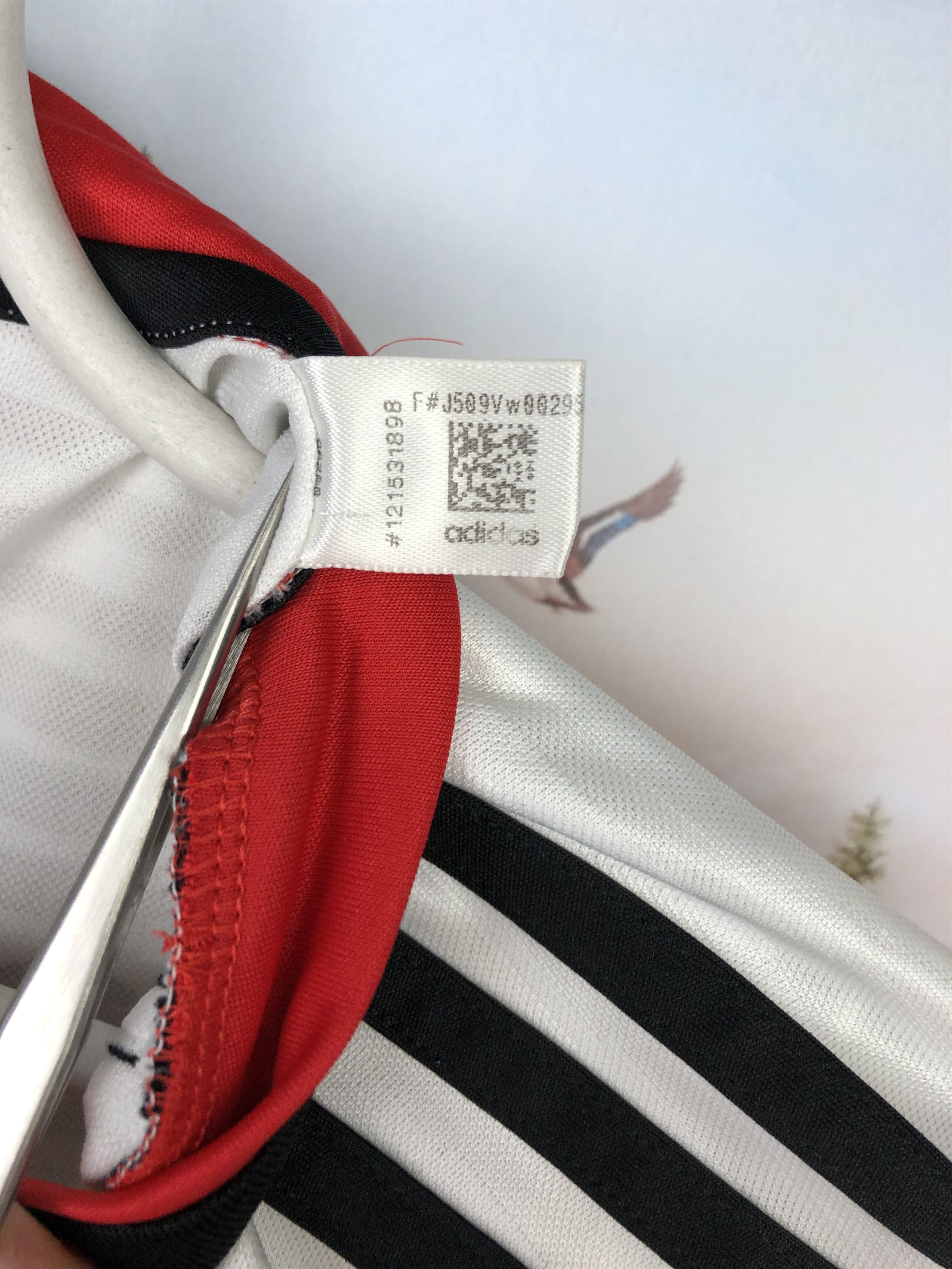 Adidas Benfica football shirt 2018 Soccer Adidas Jersey Tee Hype Size US M / EU 48-50 / 2 - 8 Thumbnail