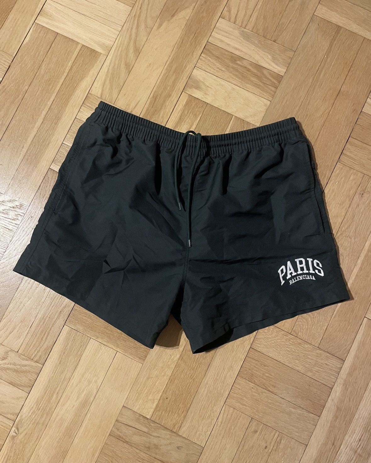 Balenciaga Balenciaga Paris shorts Size US 32 / EU 48 - 1 Thumbnail