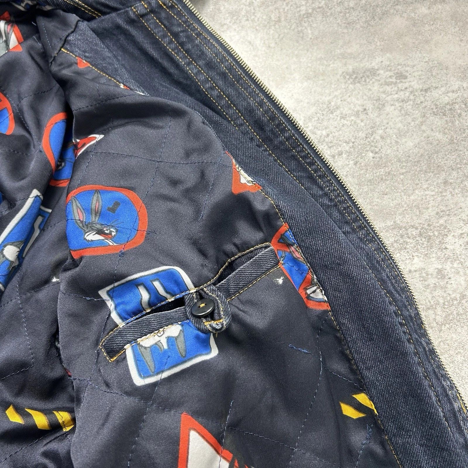 Iceberg × Vintage LOONEY TUNES BUGS BUNNY DENIM JEAN JACKET SIZE 50 Size US M / EU 48-50 / 2 - 12 Thumbnail
