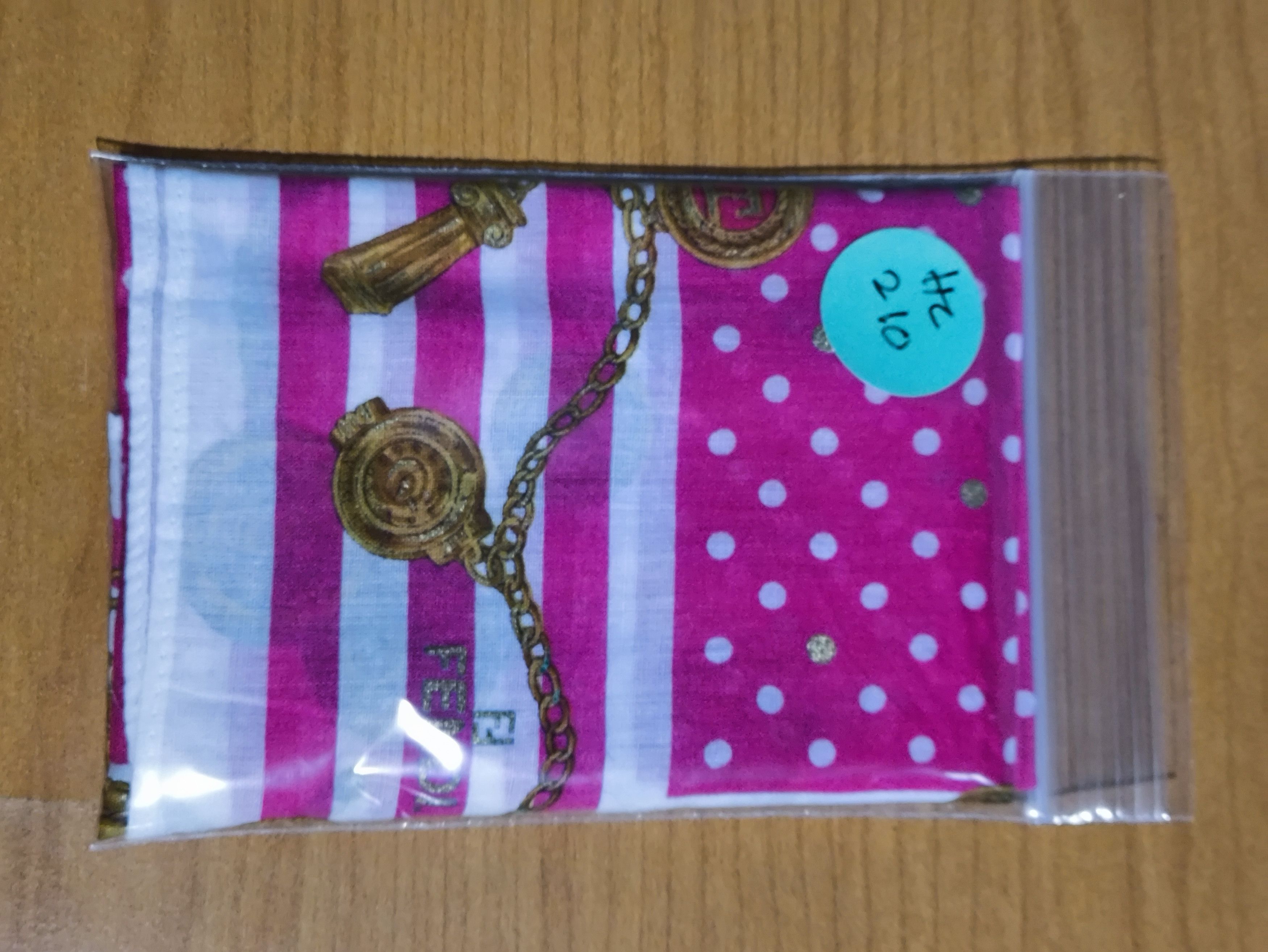 Fendi VINTAGE FENDI HANDKERCHIEF Size ONE SIZE - 5 Thumbnail