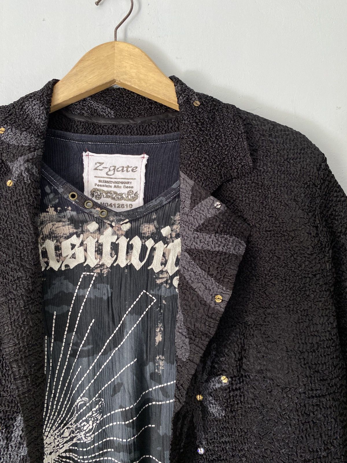 Japanese Brand × Vintage Unknown Pleats button shirt like issey miyake style Size US M / EU 48-50 / 2 - 3 Thumbnail