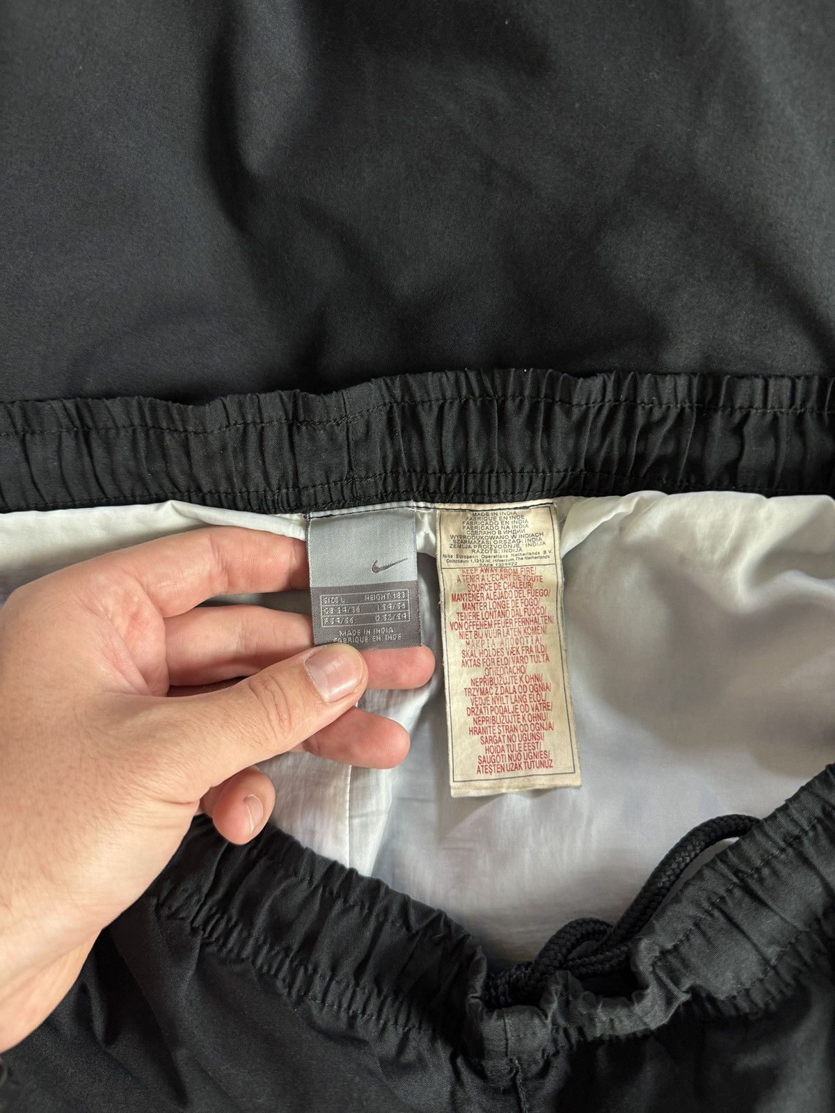 Nike Nike Track Pants Vintage 90s Style Zip Cuffs Y2K Size L Size US 36 / EU 52 - 9 Thumbnail