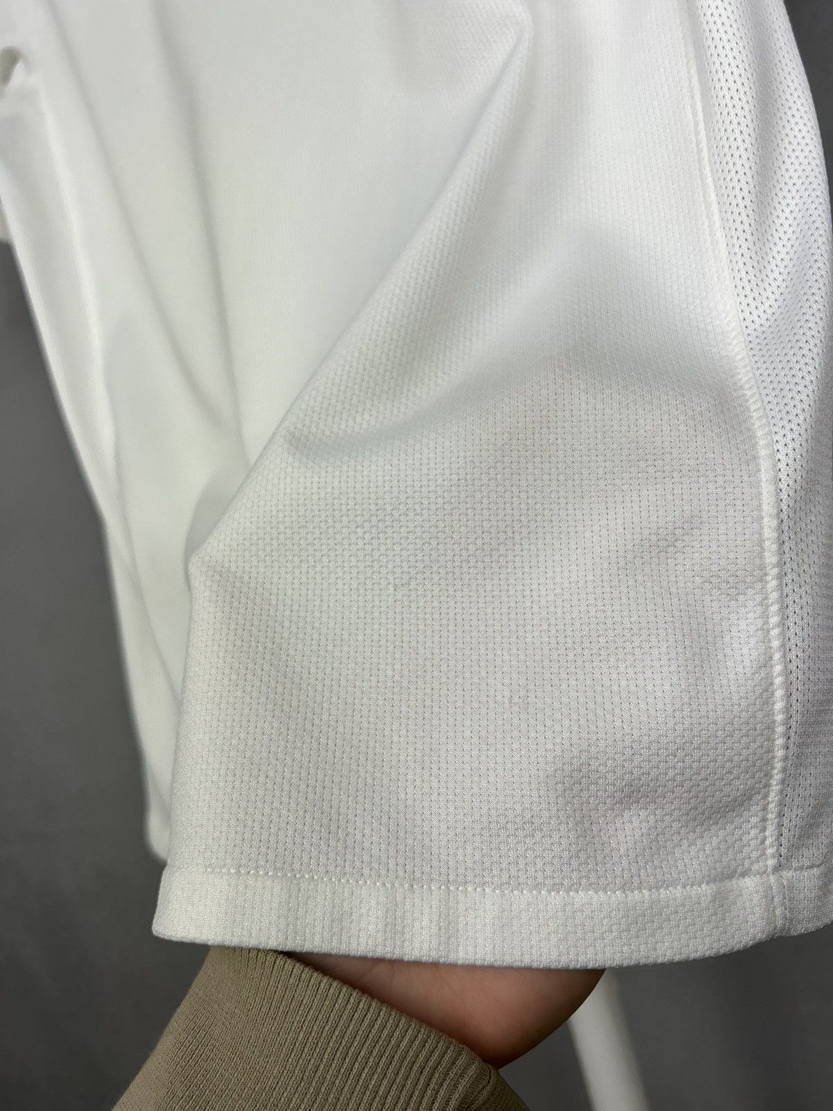 Nike PORTUGAL 2010 2011 AWAY NIKE FOOTBALL SHIRT SOCCER JERSEY Size US S / EU 44-46 / 1 - 9 Thumbnail