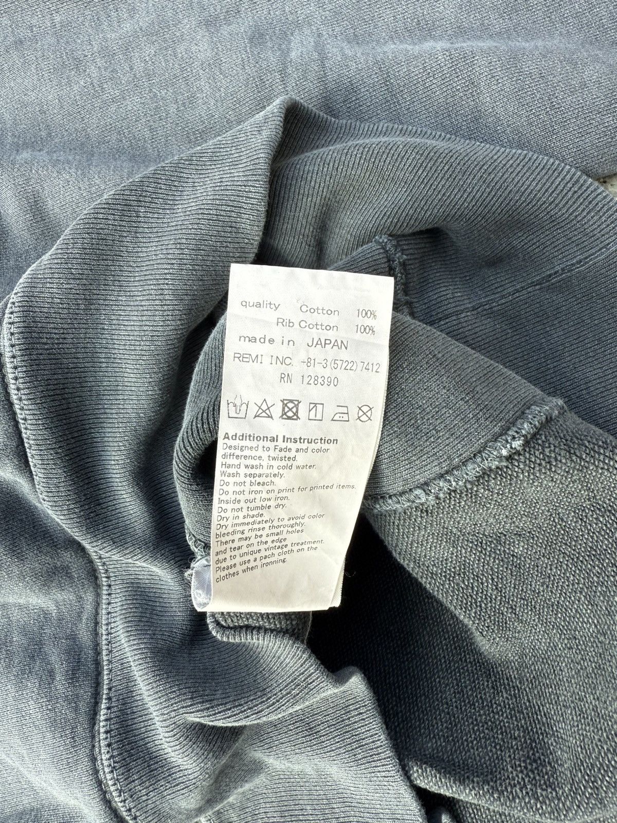 Remi Relief REMI RELIEF JAPAN SUN FADED DISTRESSED GORP Y2K GOTH TORNADO Size US M / EU 48-50 / 2 - 7 Thumbnail