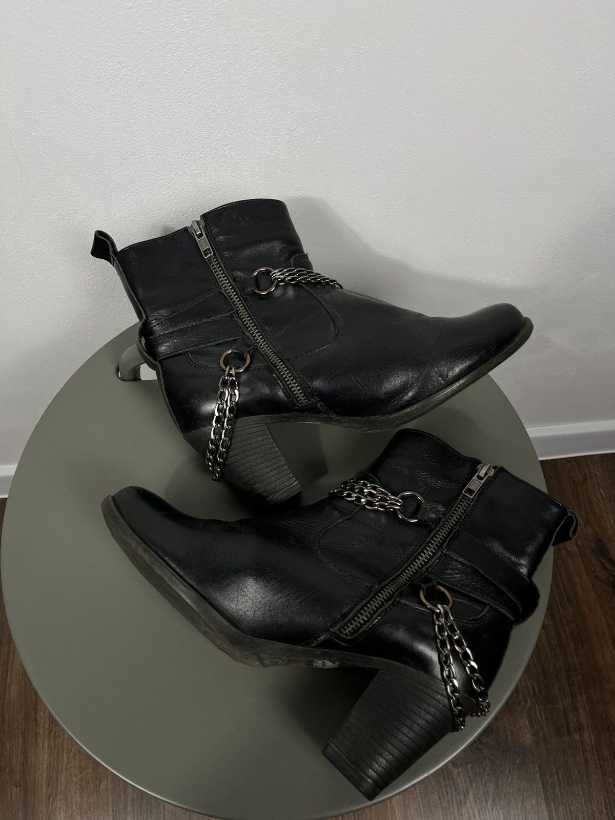 Other Rock Rebel Black Chain Zip Ankle Boots Womens EU 39 Size US 8 / IT 38 - 13 Thumbnail