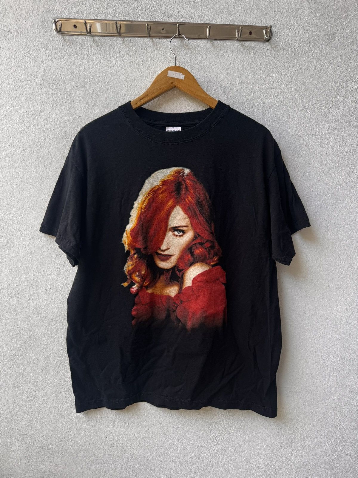 Gildan Madonna 2006 confession tour Size US L / EU 52-54 / 3 - 1 Thumbnail